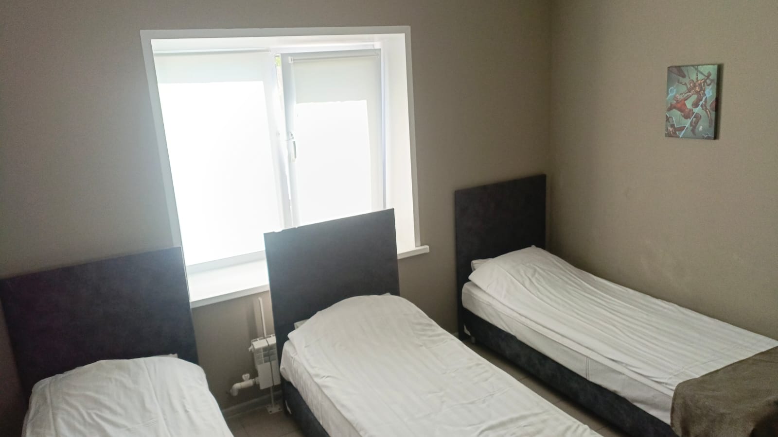 Односпальная кровать в трехместном номере