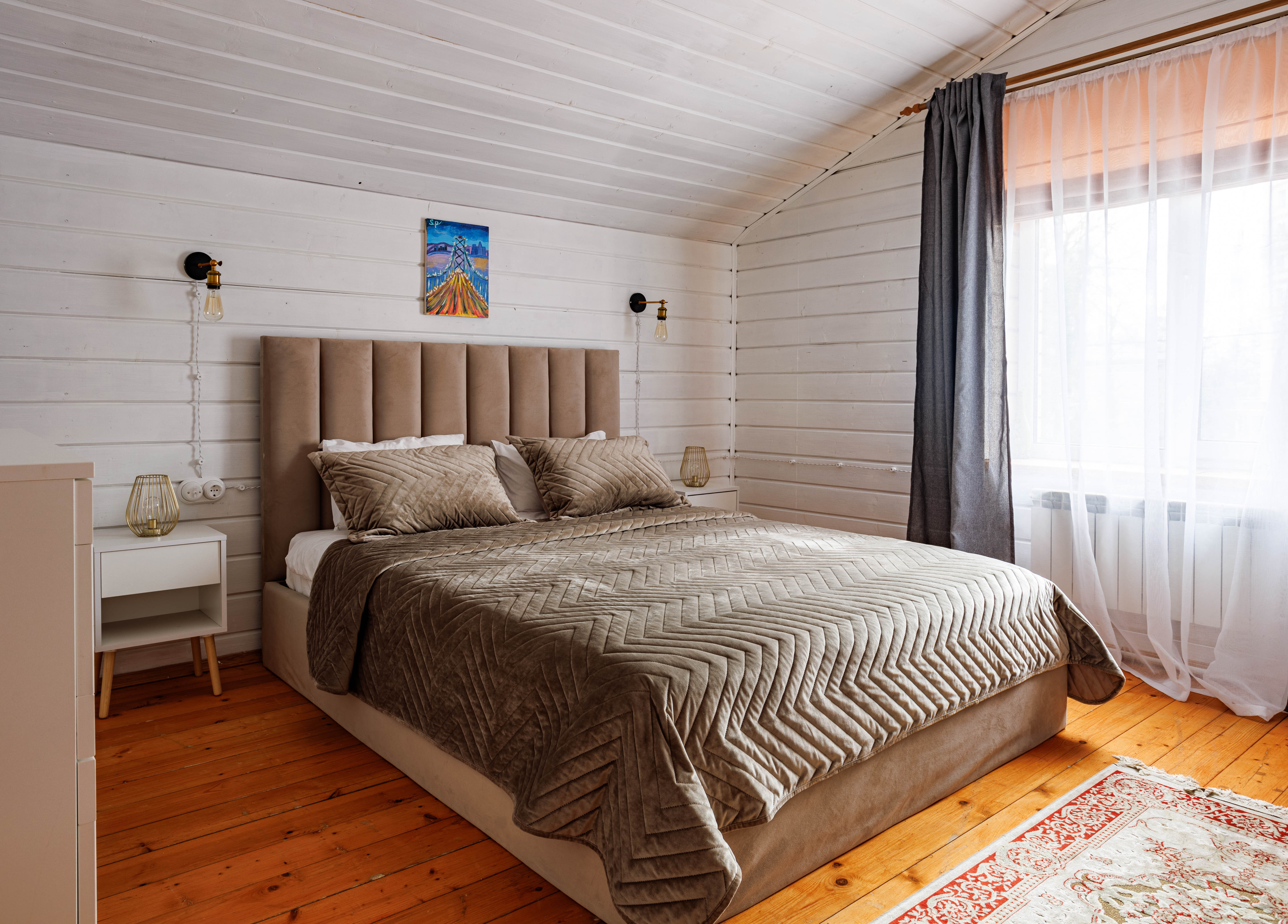 Коттедж в центре города с видом на парк