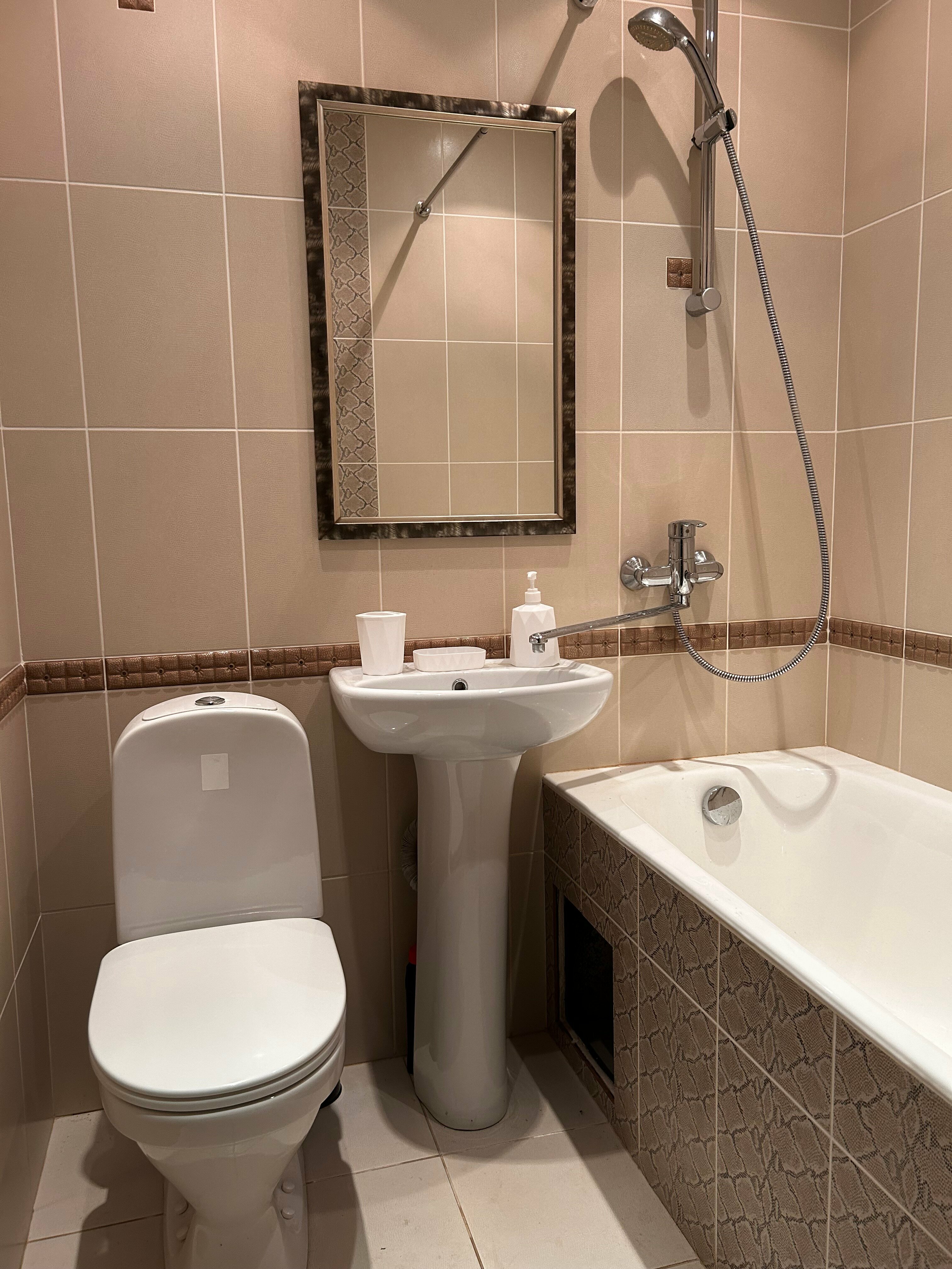 Семейный номер с ванной комнатой