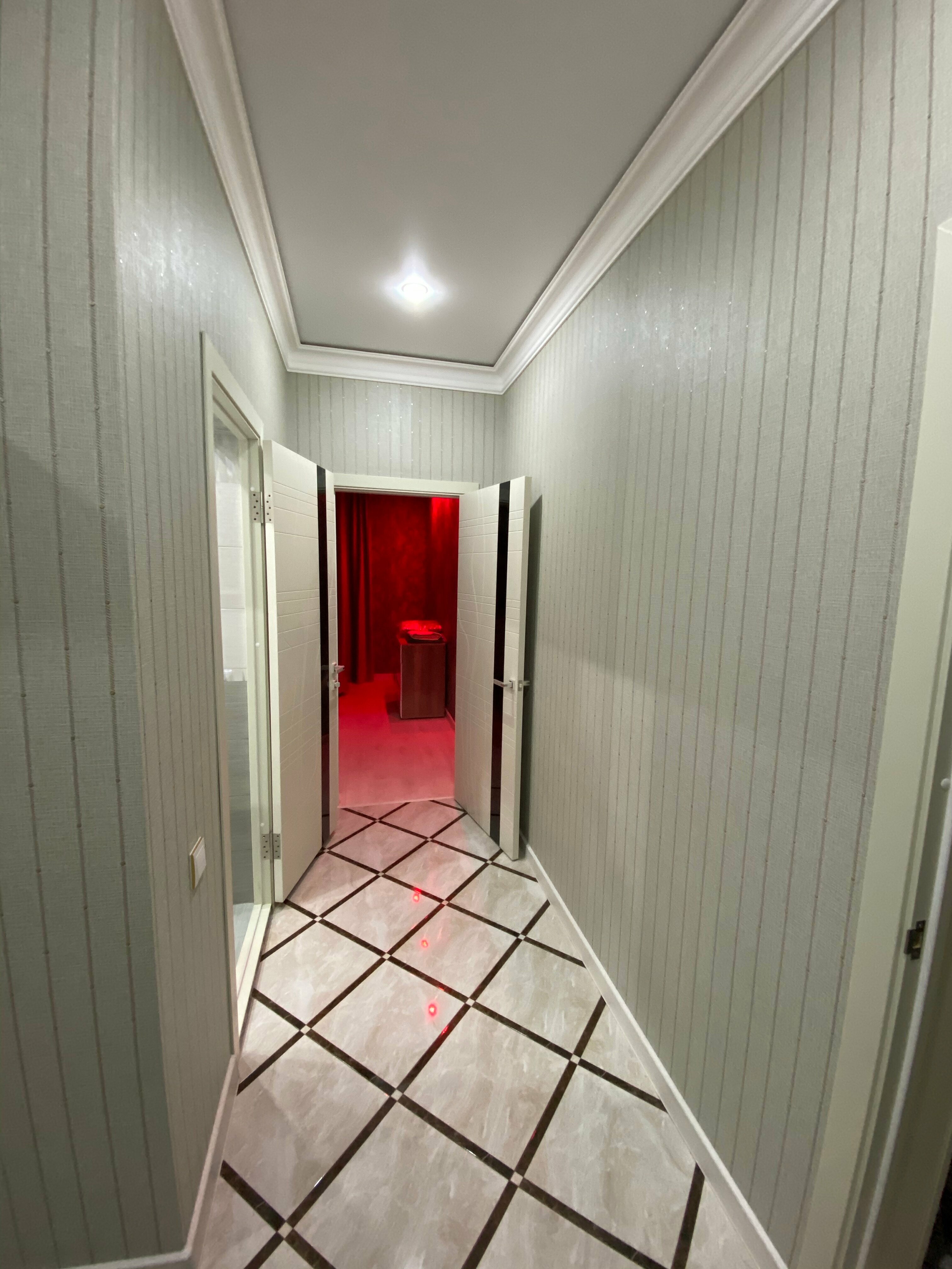 Cемейный номер с собственной ванной комнатой