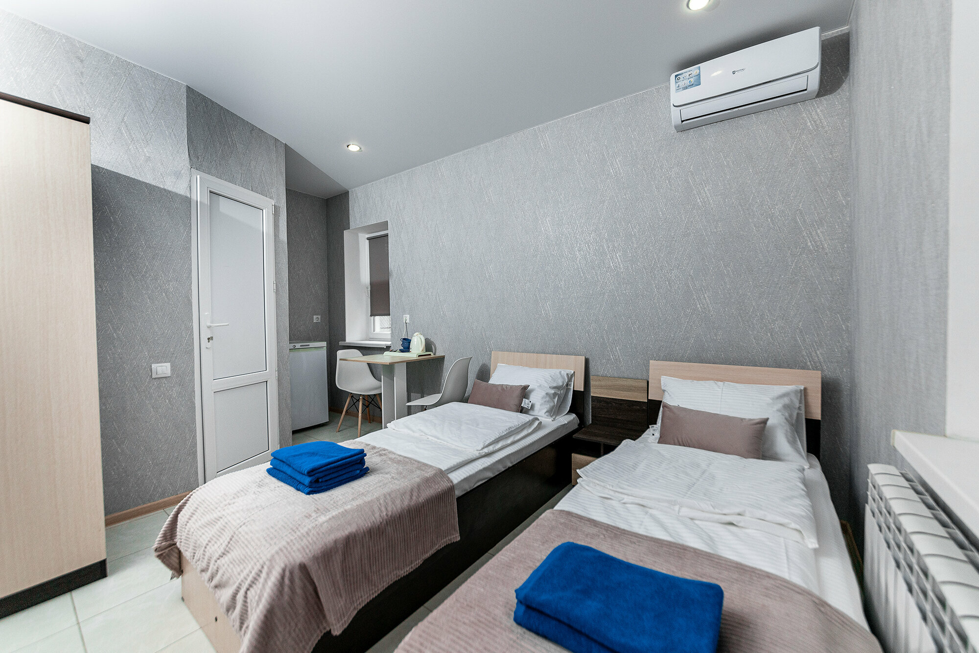 Двухместный Стандартный номер с двумя раздельными кроватями и санузлом