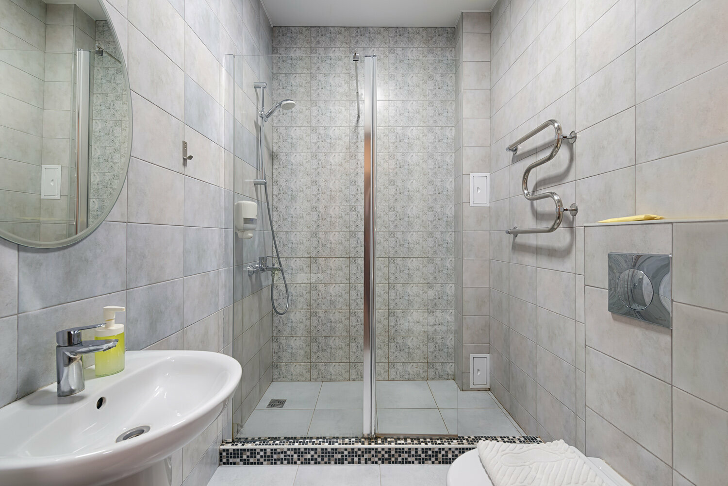 Улучшенный трехместный номер