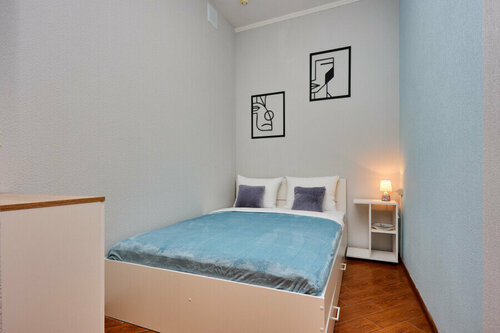 Небольшой двухместный номер с 1 кроватью