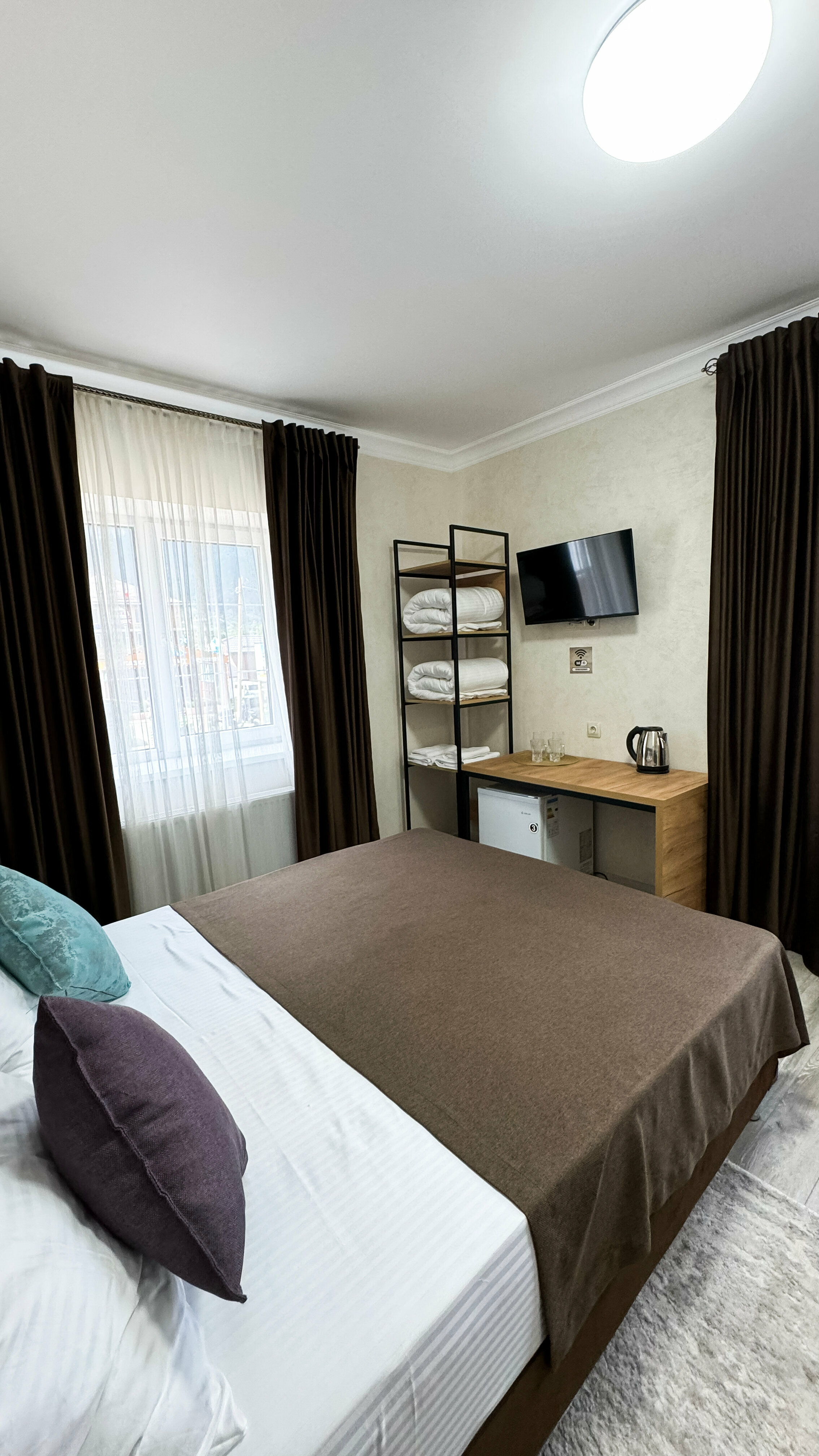 Двухместный номер с 1 кроватью и видом на горы