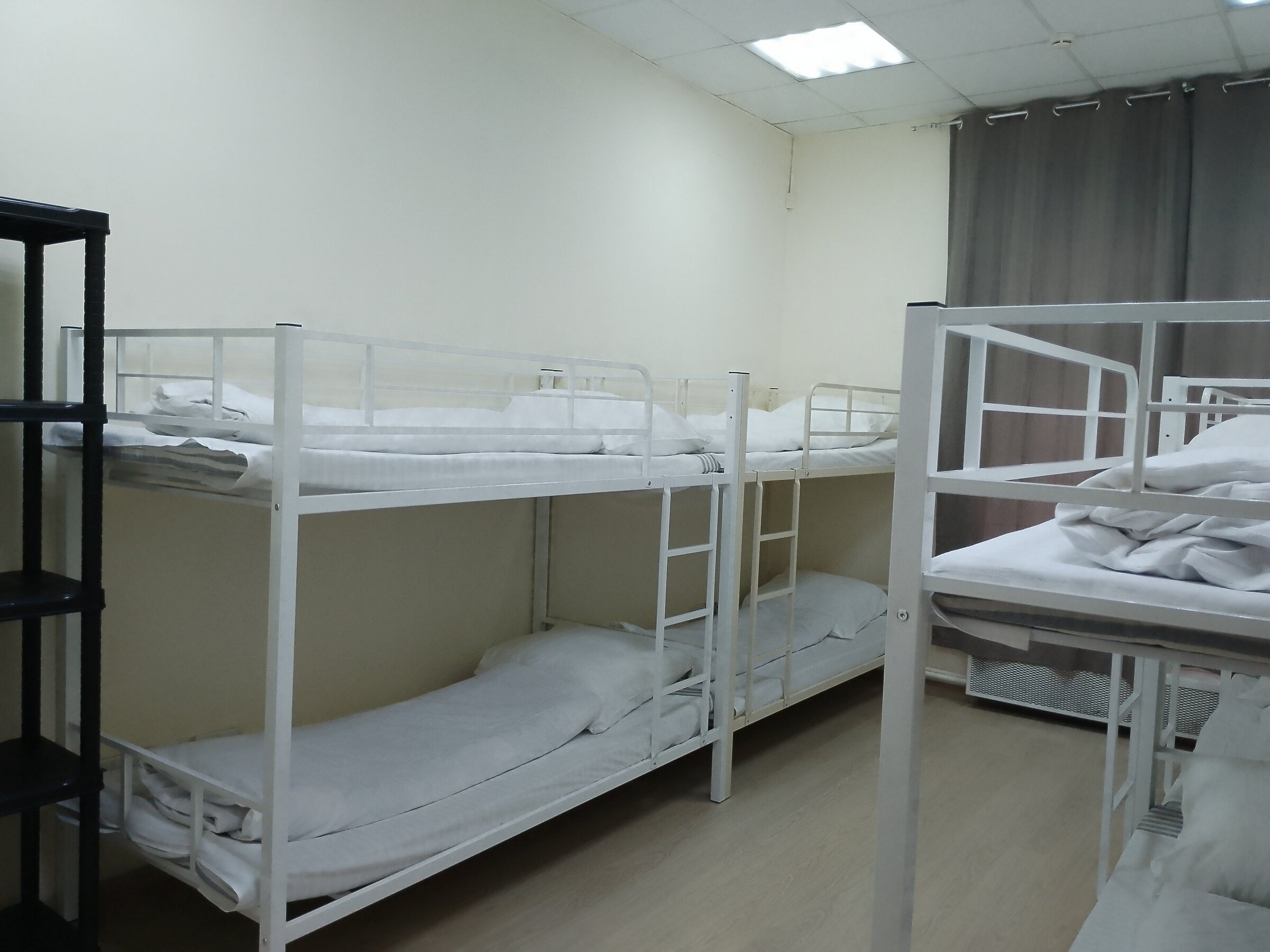 Кровать в общем 8-местном номере