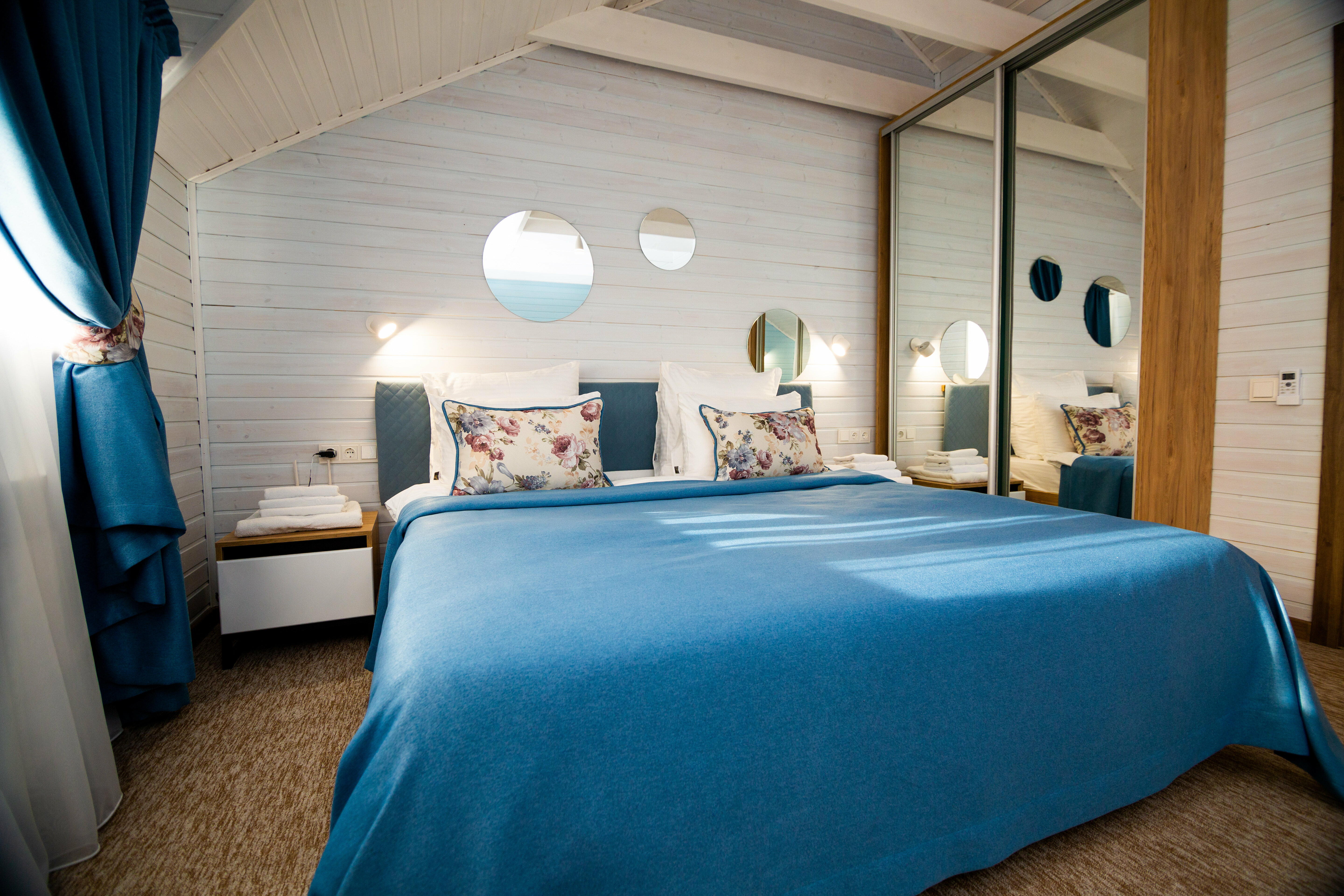 Люкс с 1 спальней