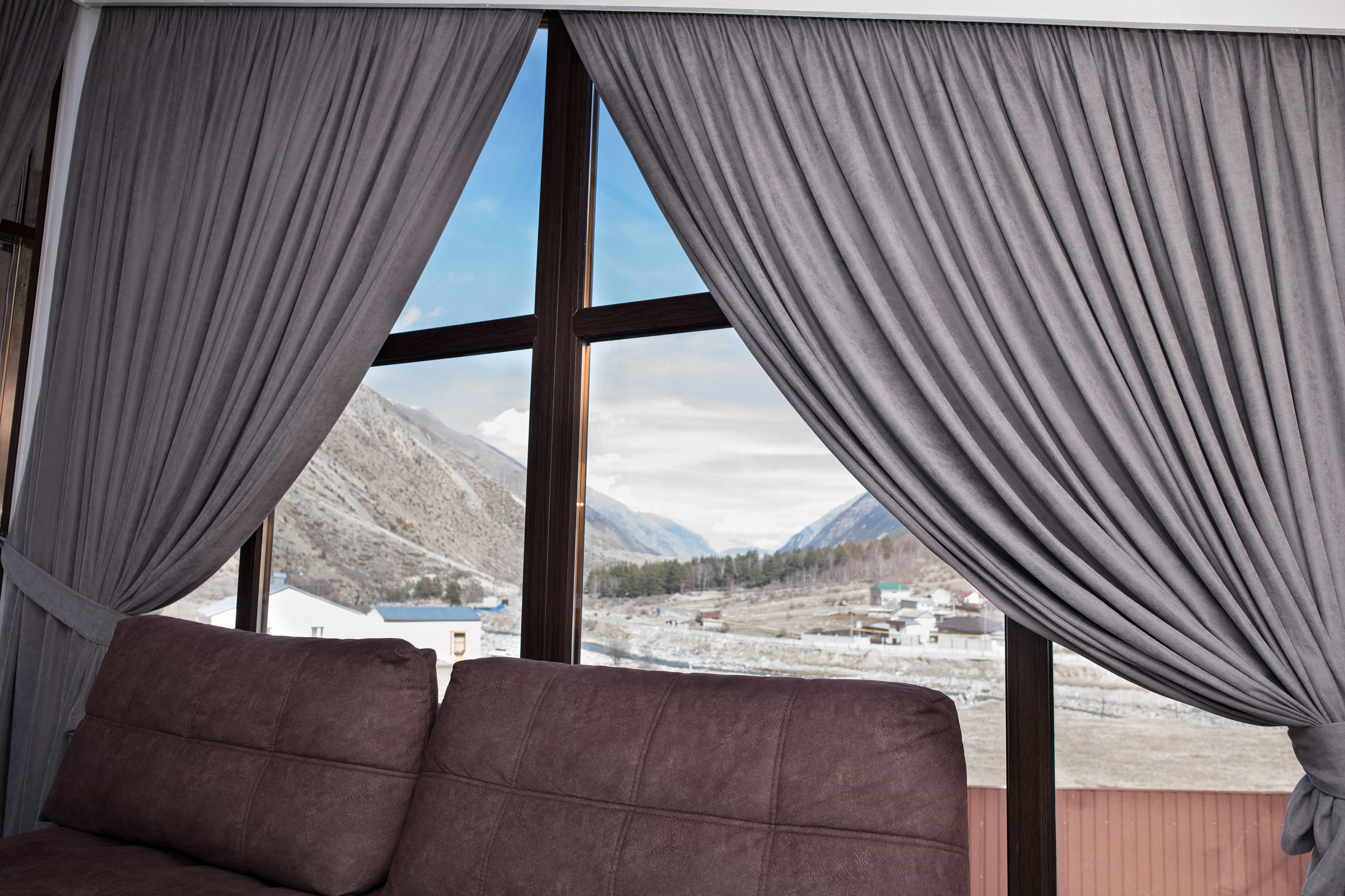 Дом с видом на горы