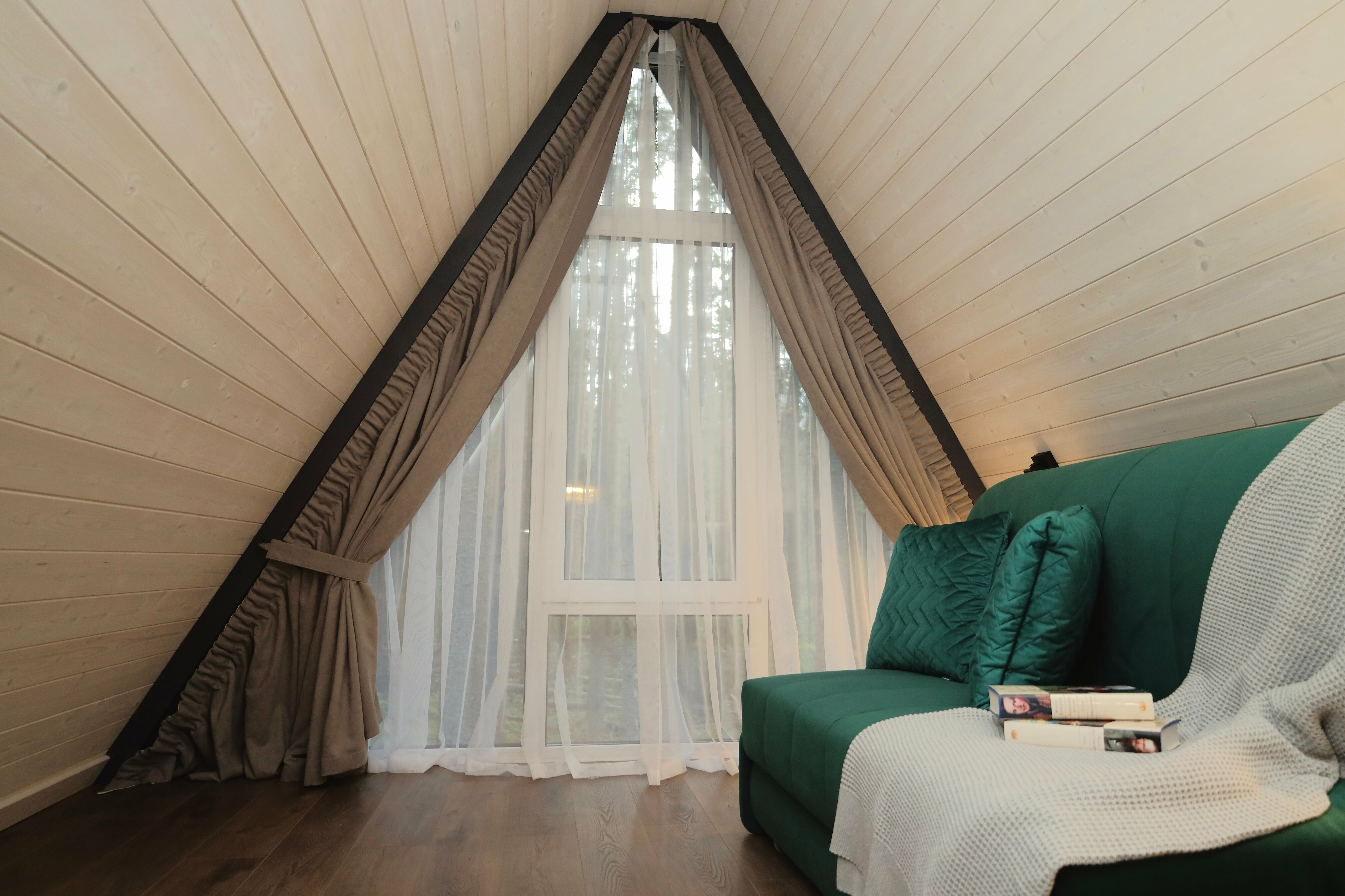 Коттедж с видом на лес