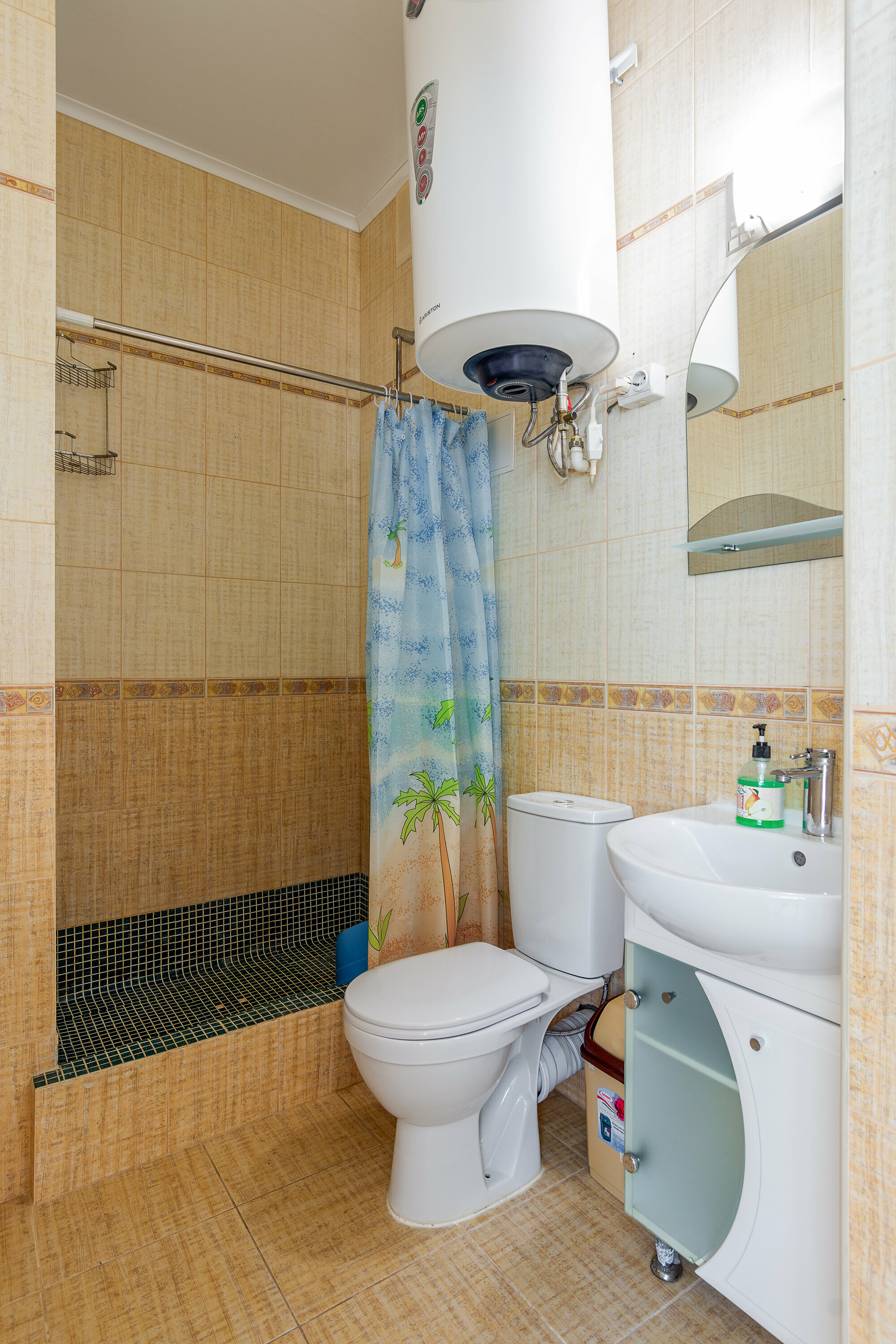 Улучшенный трехместный номер