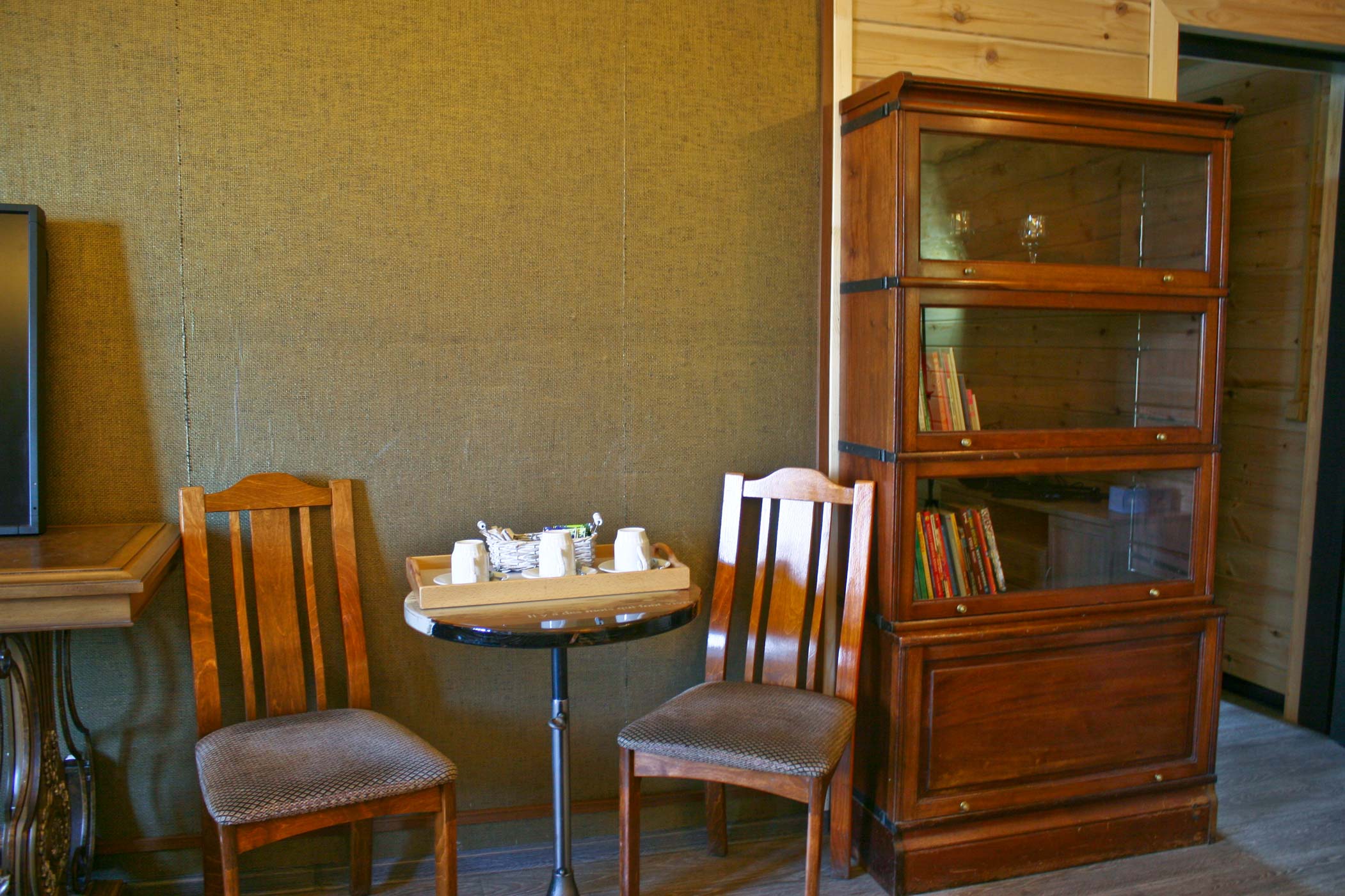 Улучшенный трехместный номер