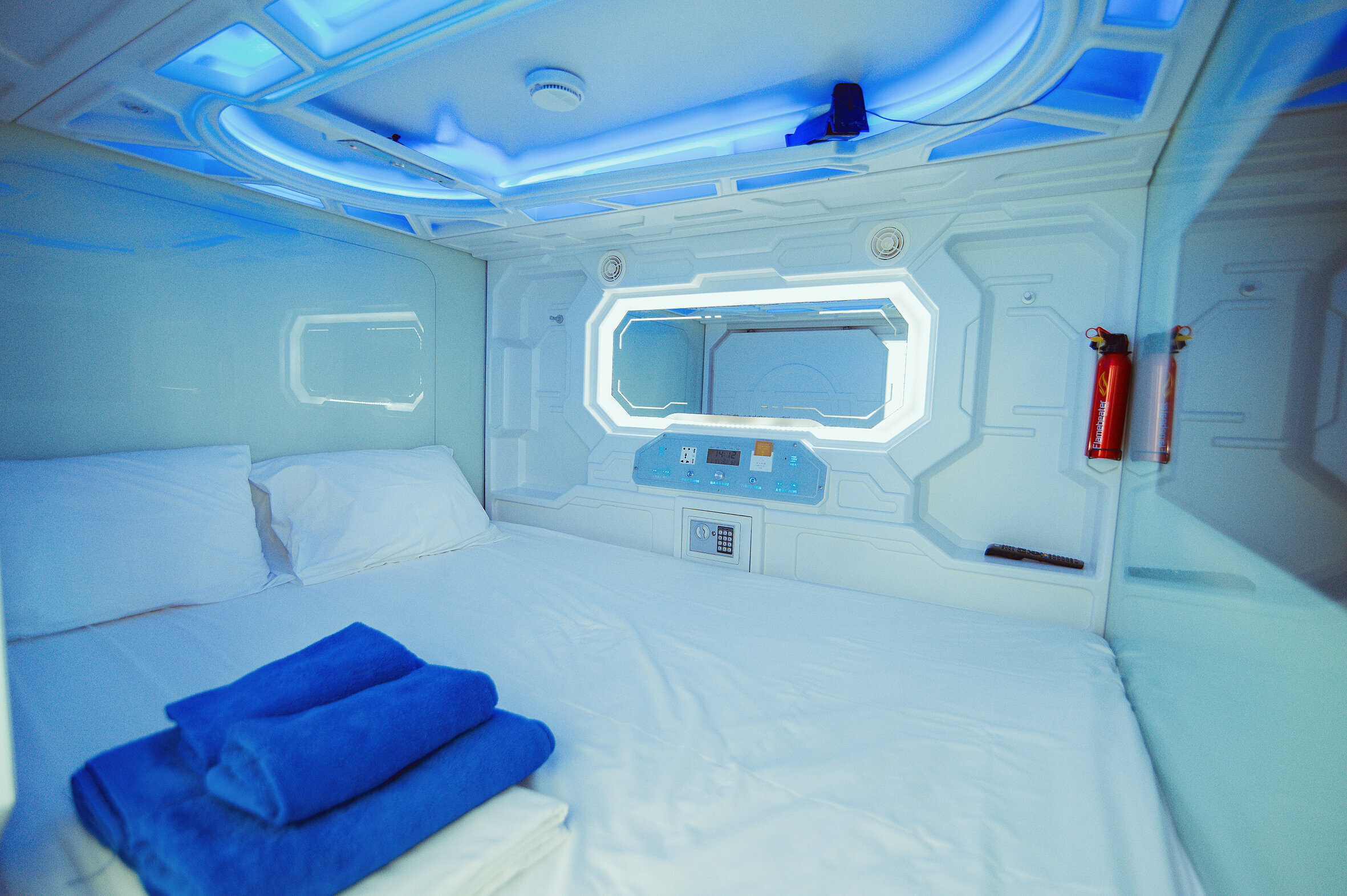 Двухместная капсула