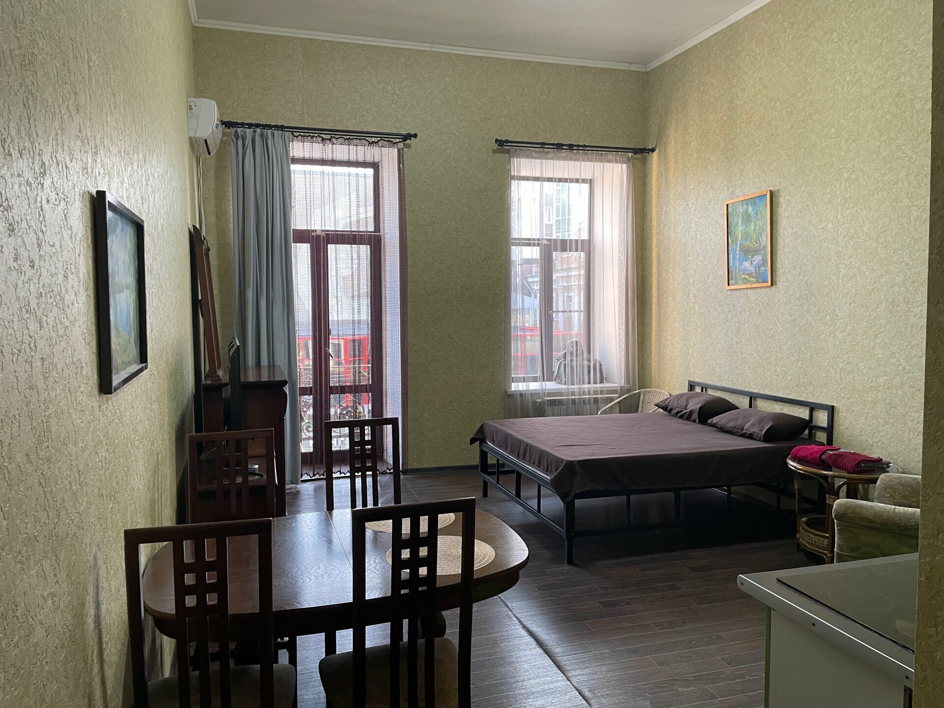 Апартаменты с балконом