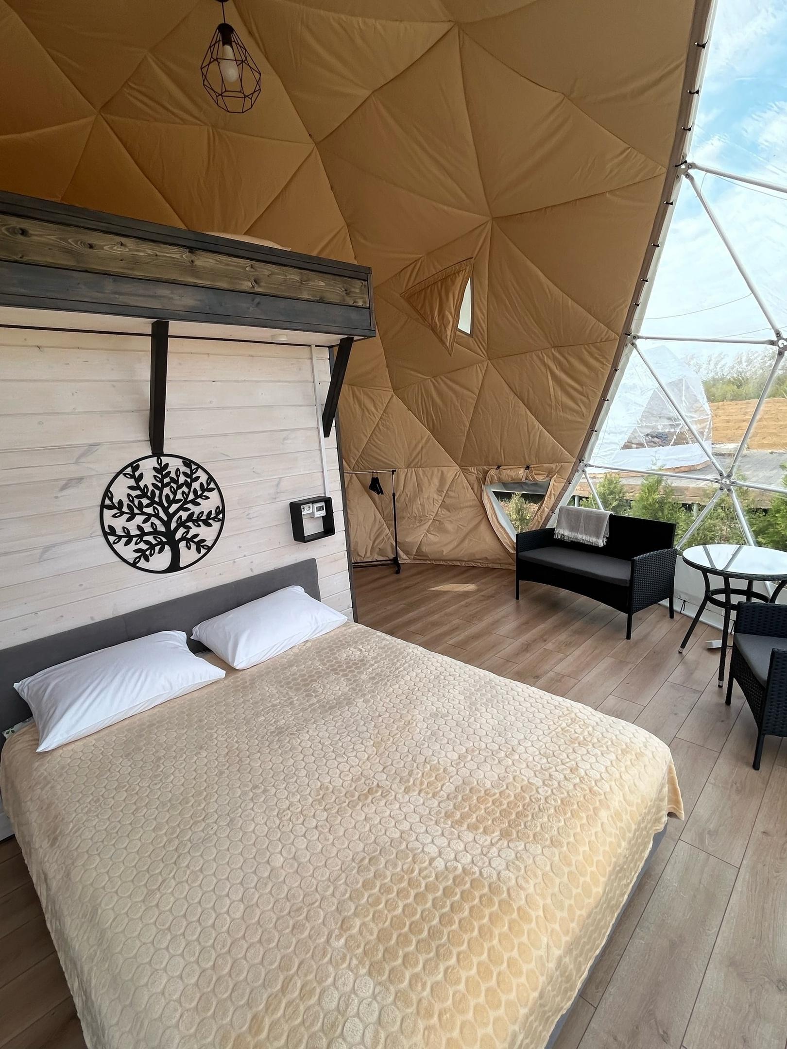 Двухуровневый четырехместный номер