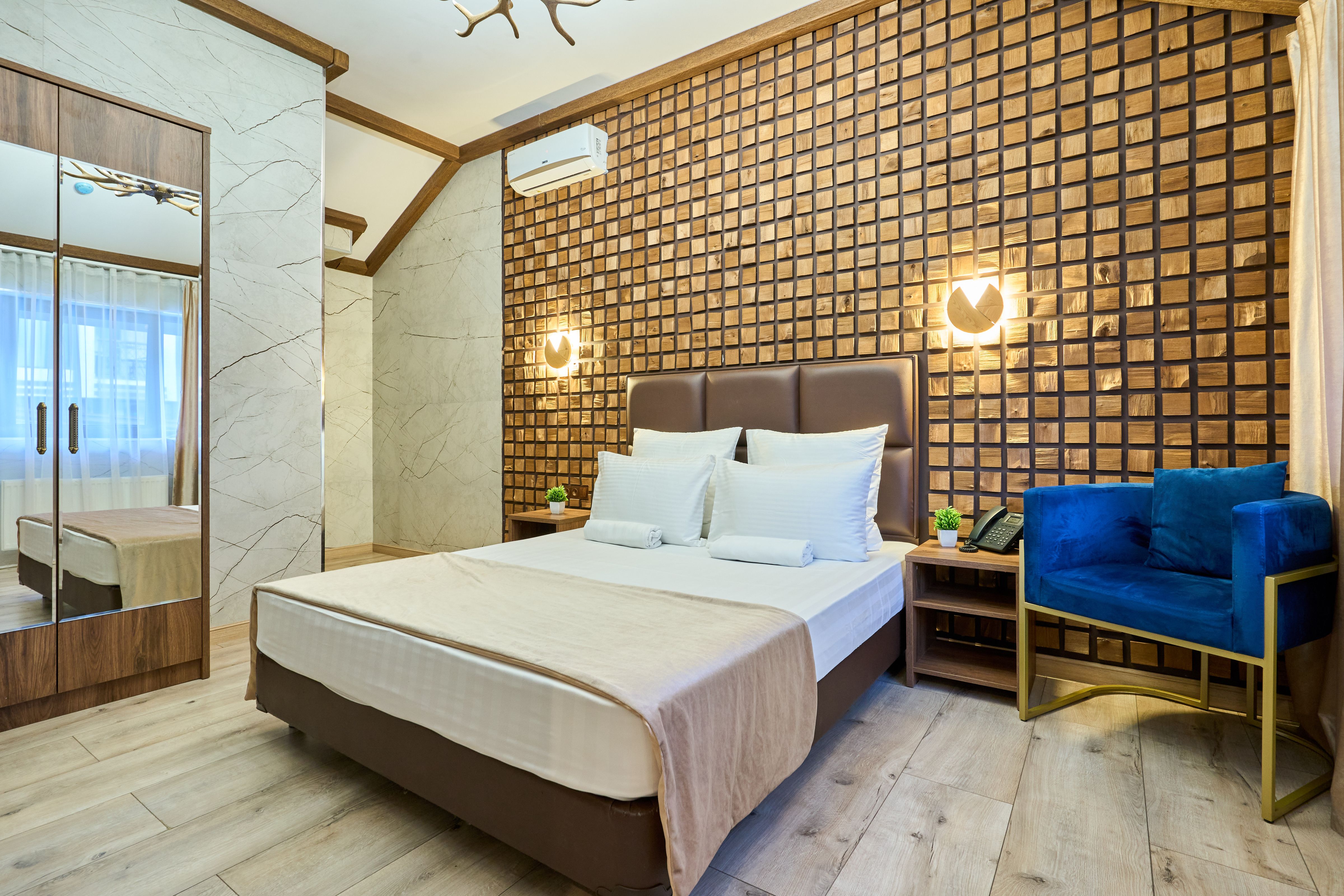 Большой двухместный номер с 1 кроватью