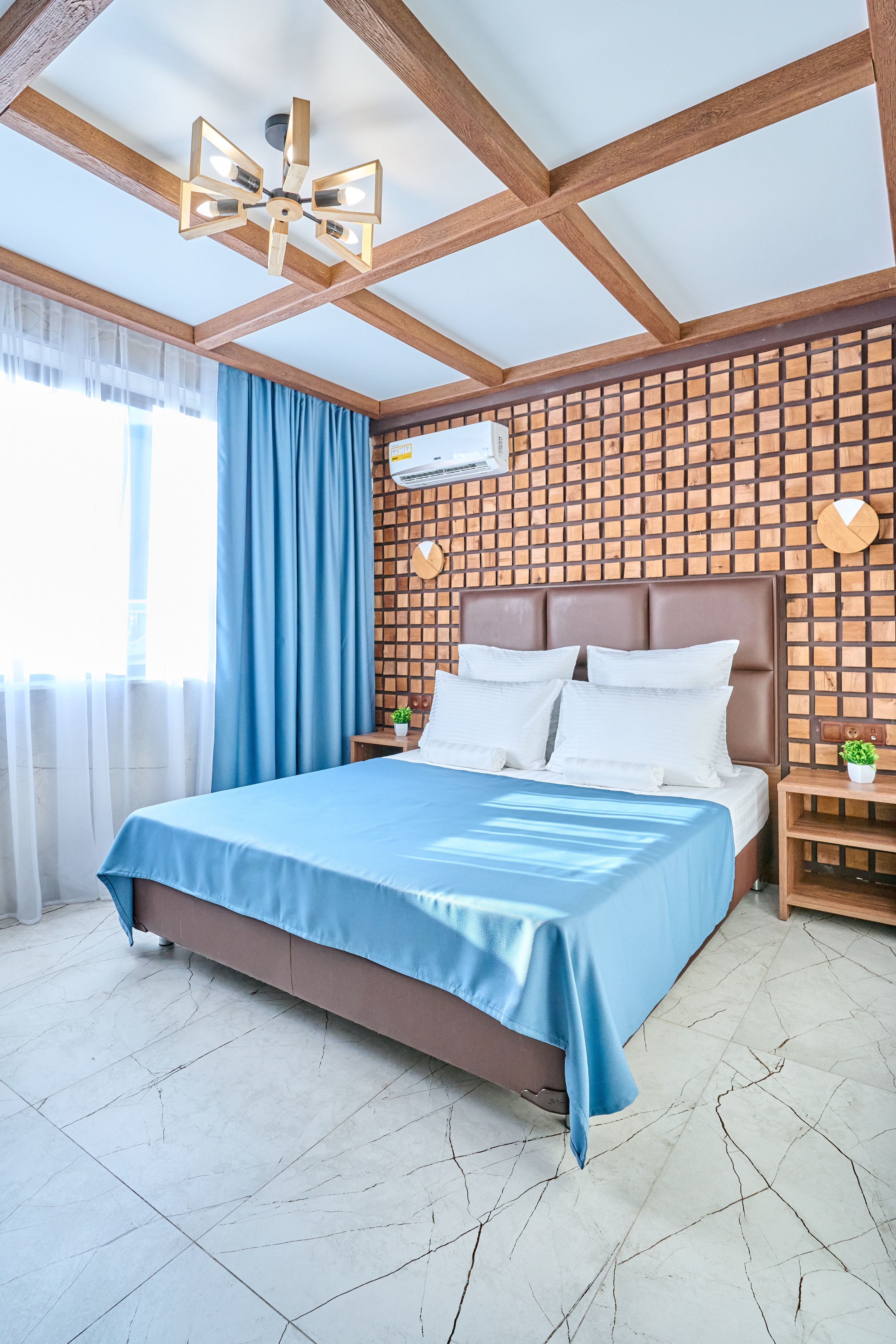 Небольшой двухместный номер с 1 кроватью