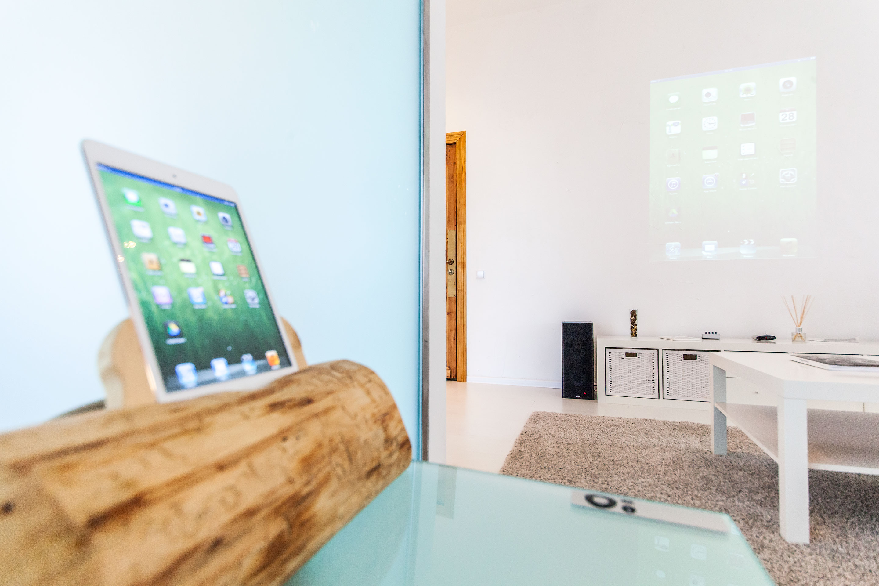 Номер-студия с кроватью размера «king-size»