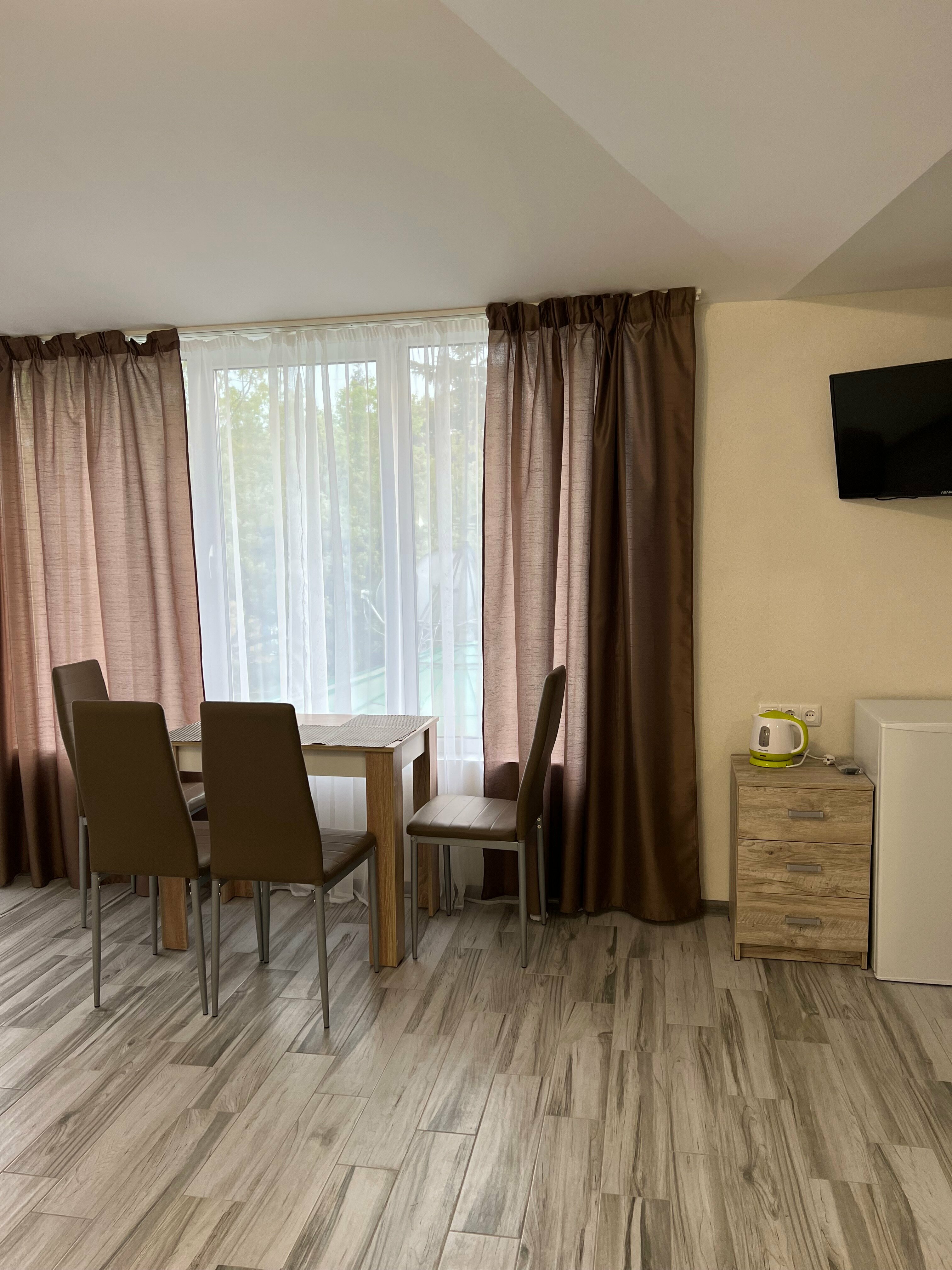 Апартаменты с балконом