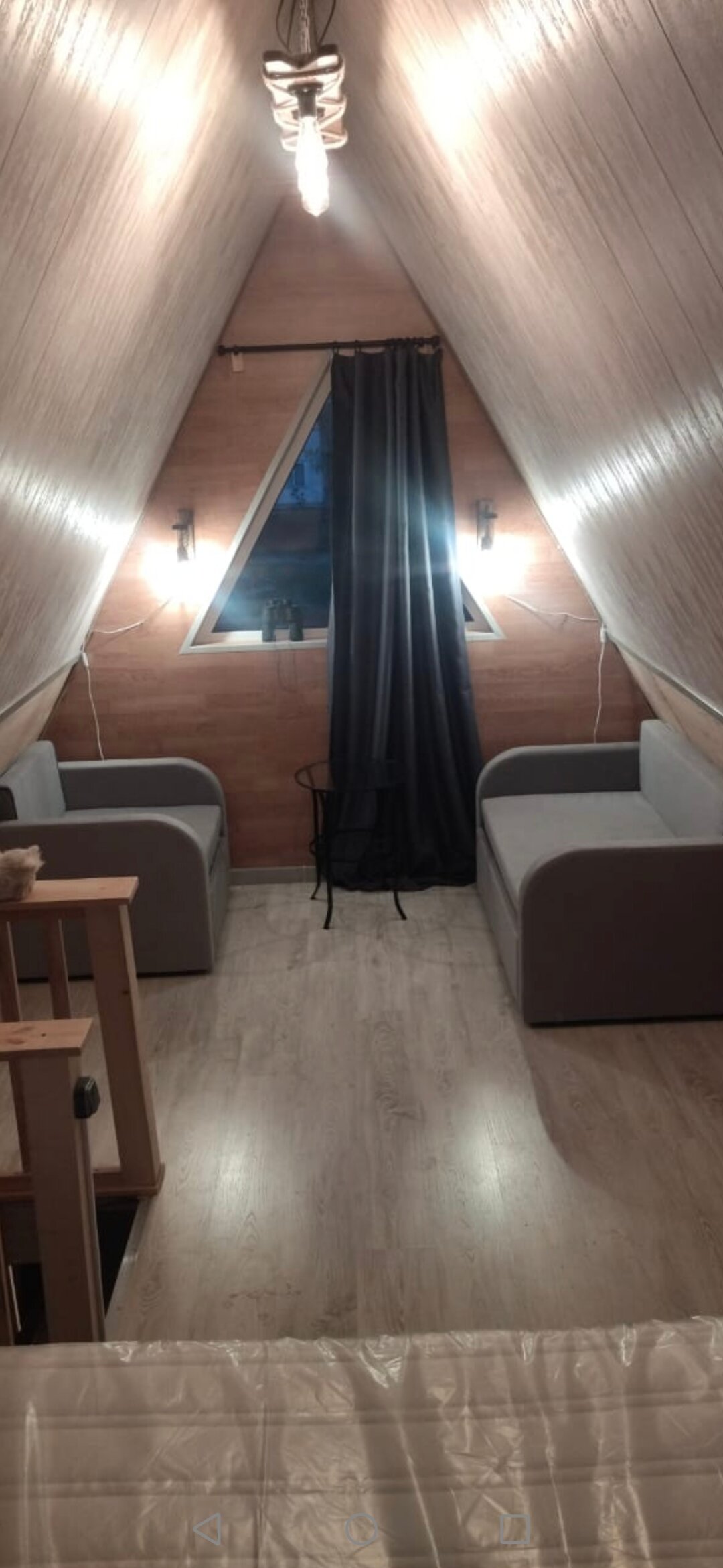 Коттедж с видом на озеро