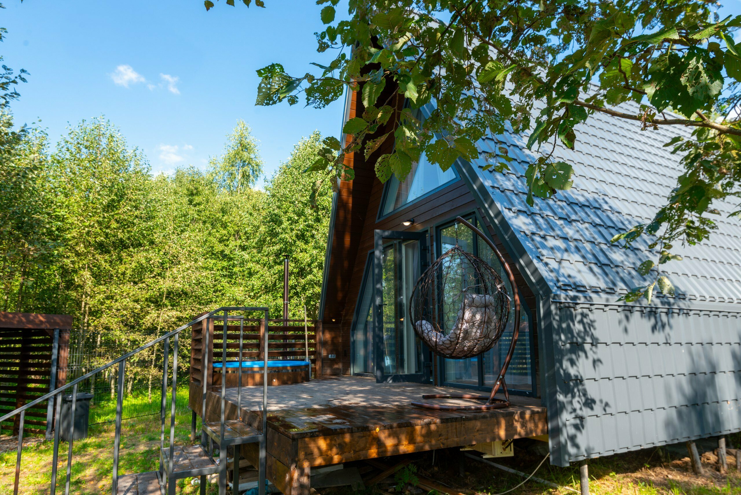 Дом с видом на озеро