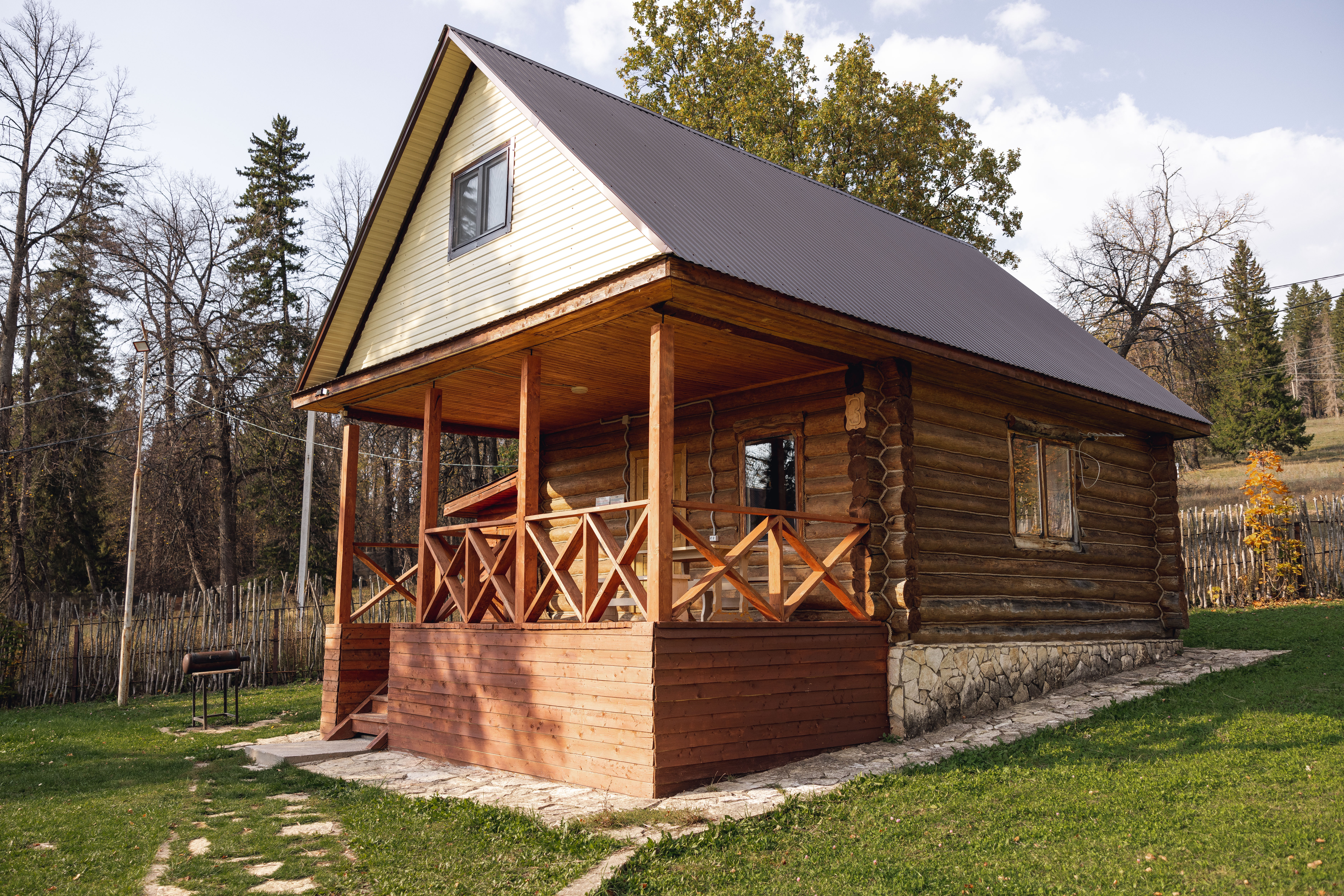 Дом с видом на лес