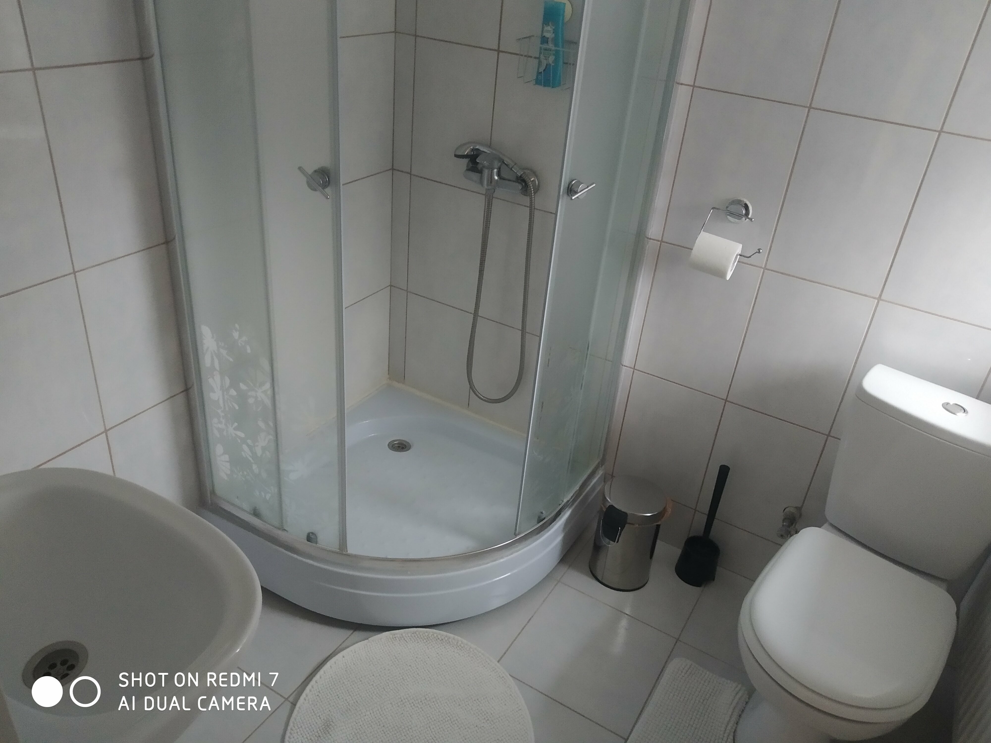 Четырехместный номер с душем