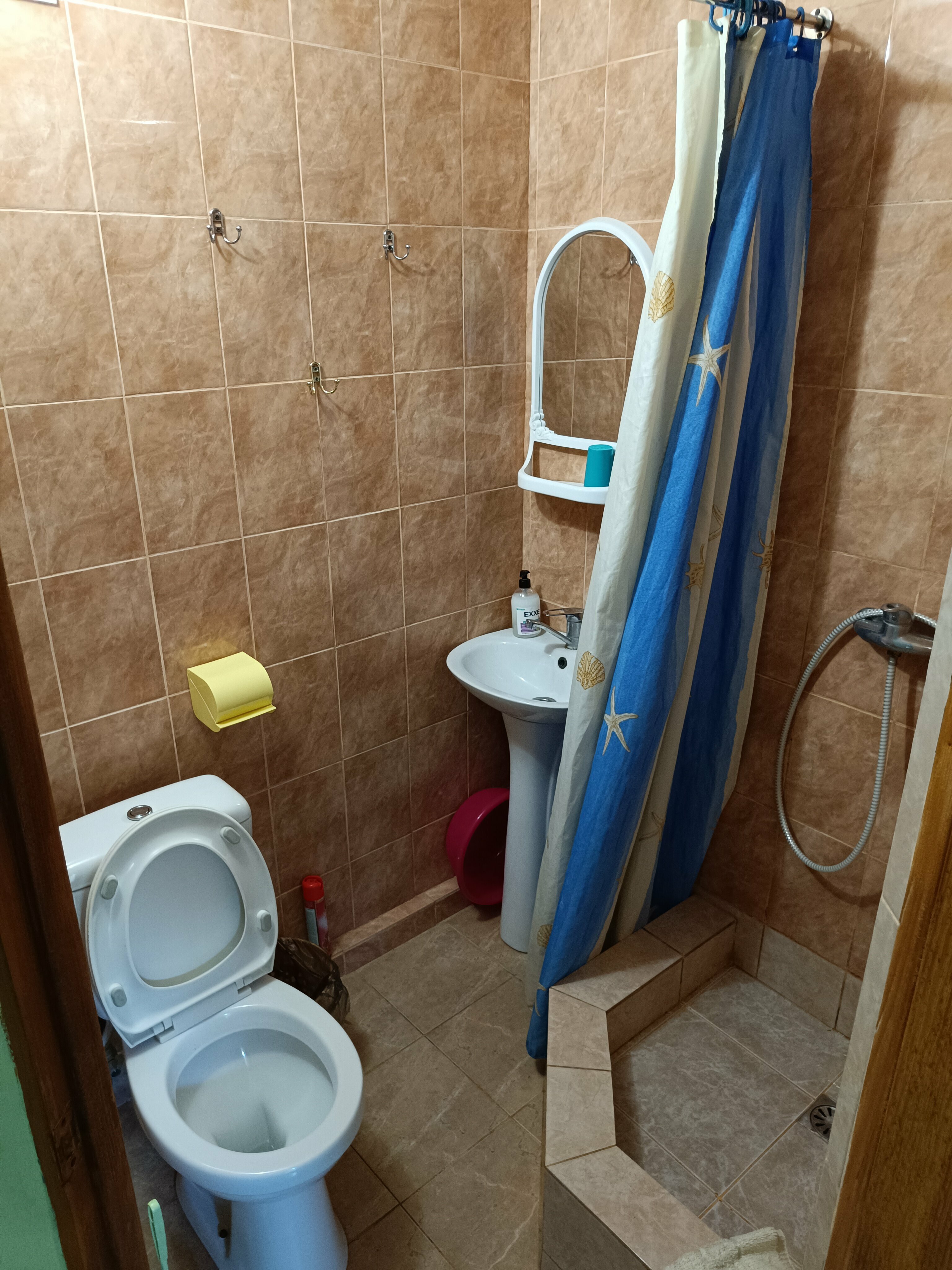 Трехместный номер с балконом