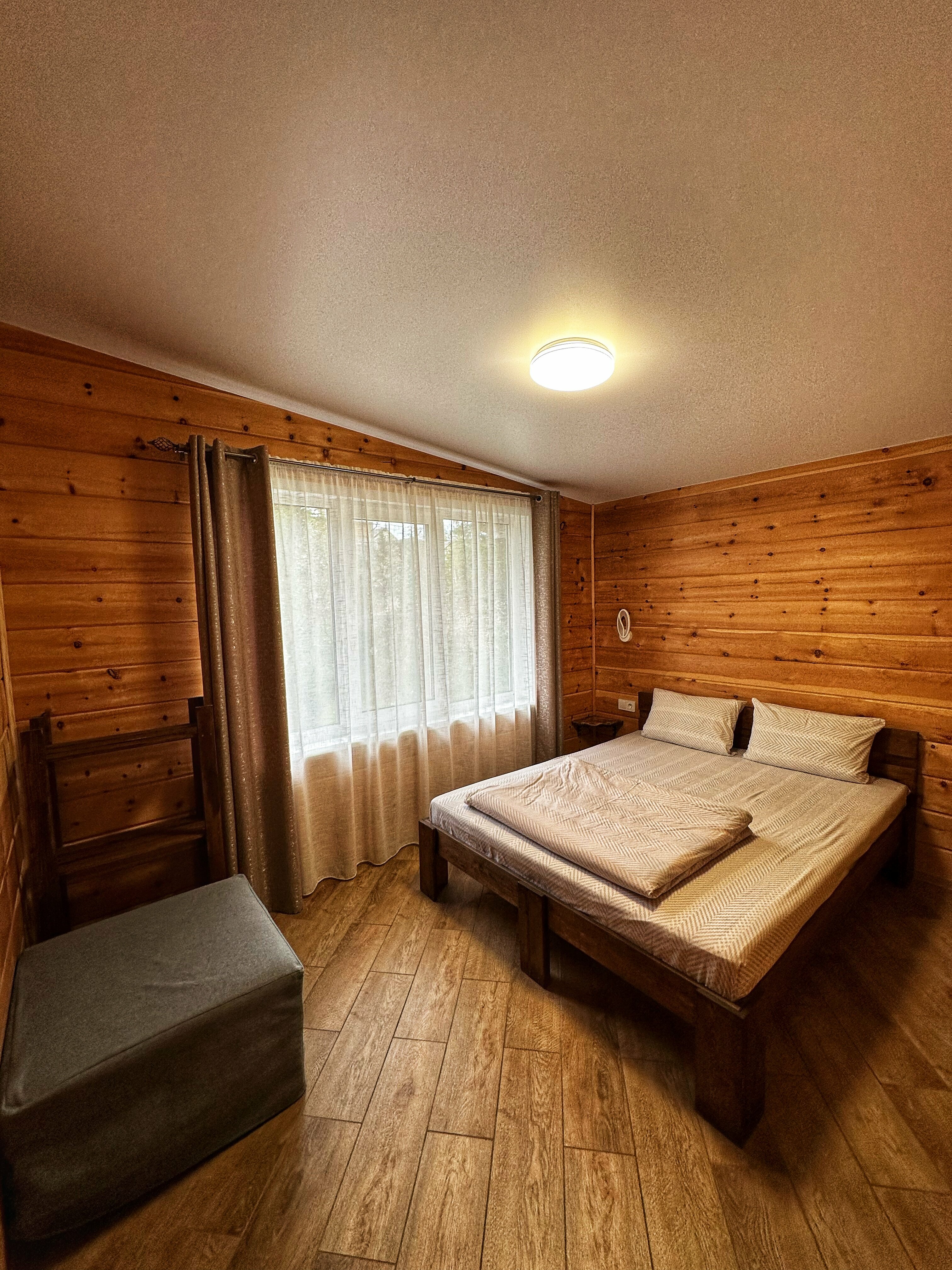 Коттедж Делюкс