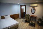 Трёхместный номер Standard в Basileus Hotel