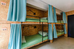 Кровать в общем номере для женщин с 4 кроватями в Simple