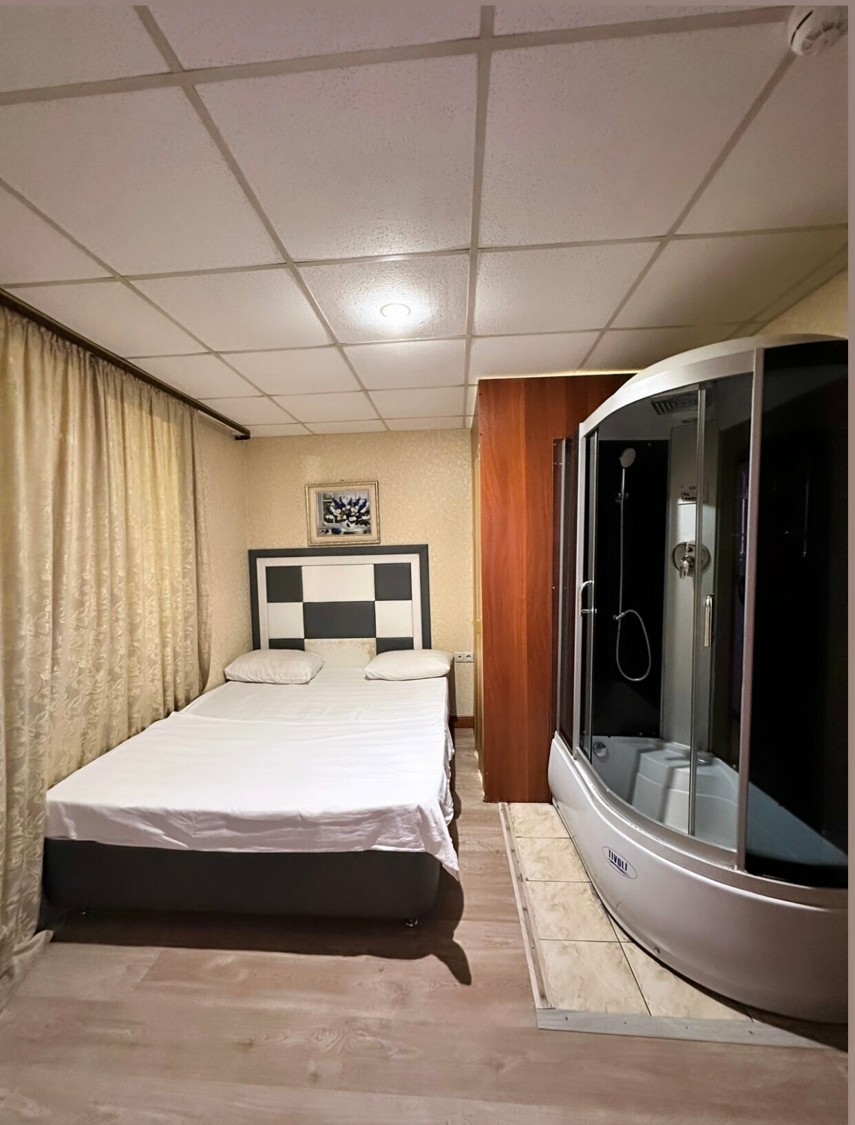 Двухместный номер с 1 кроватью и собственной ванной комнатой