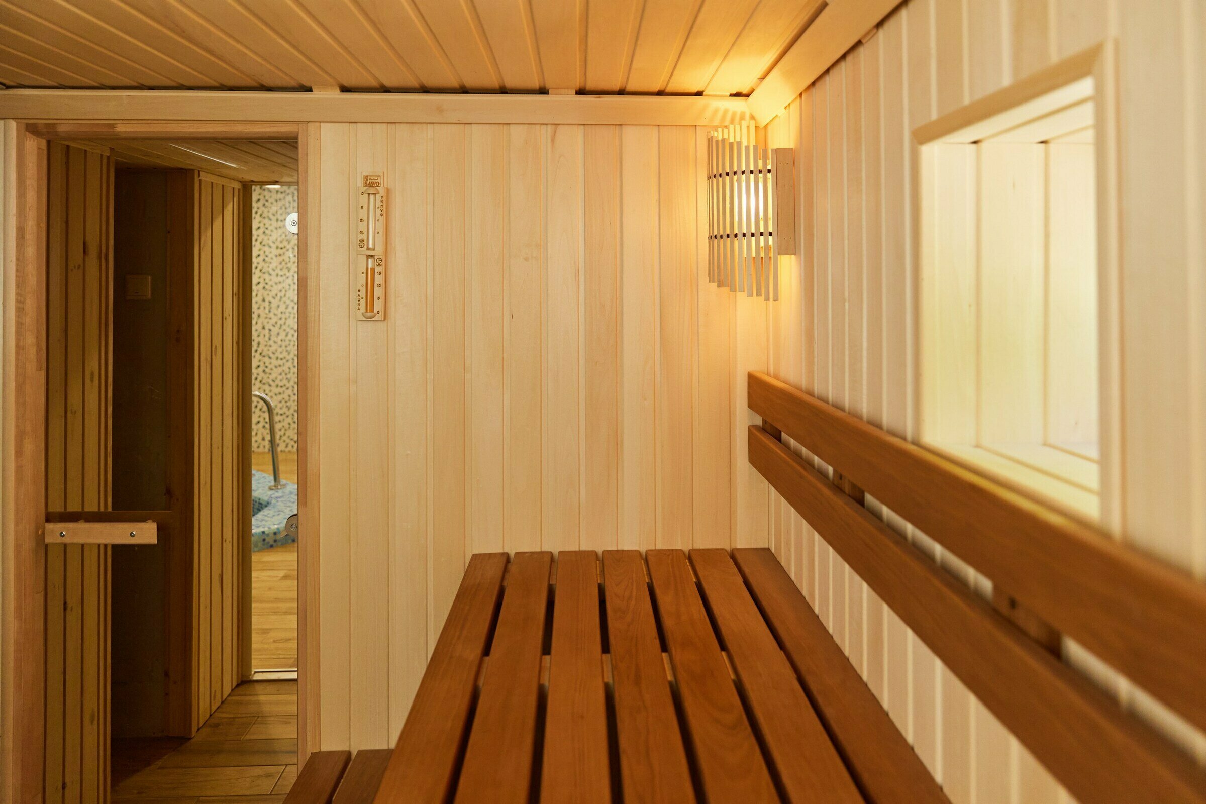 Коттедж с собственным бассейном