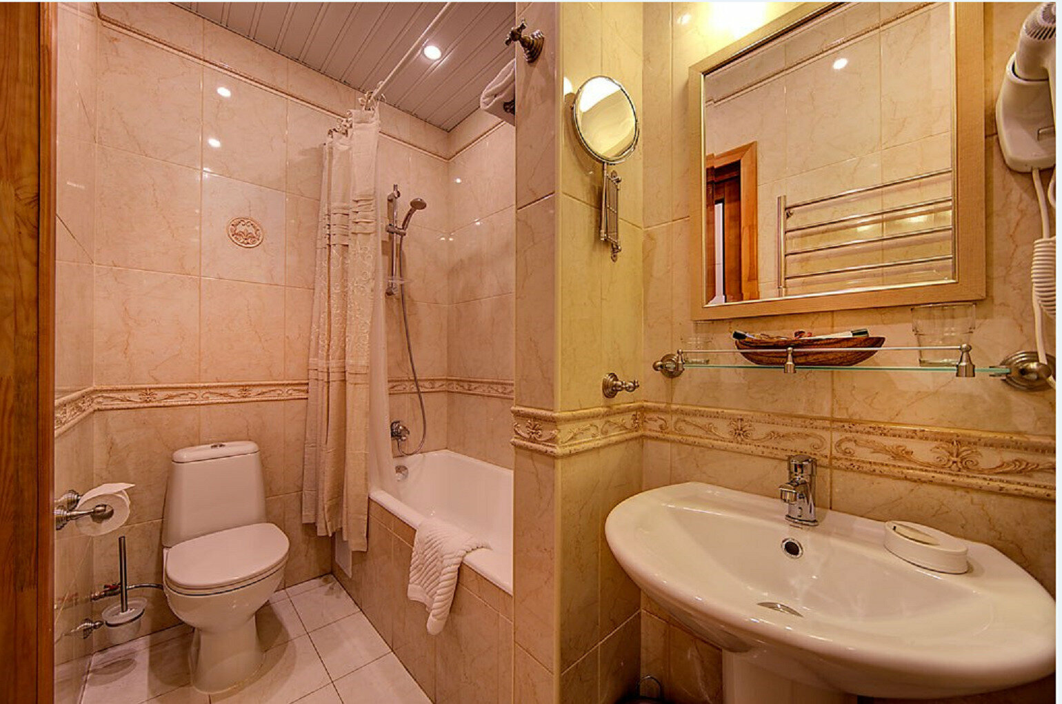 Стандартный трехместный номер