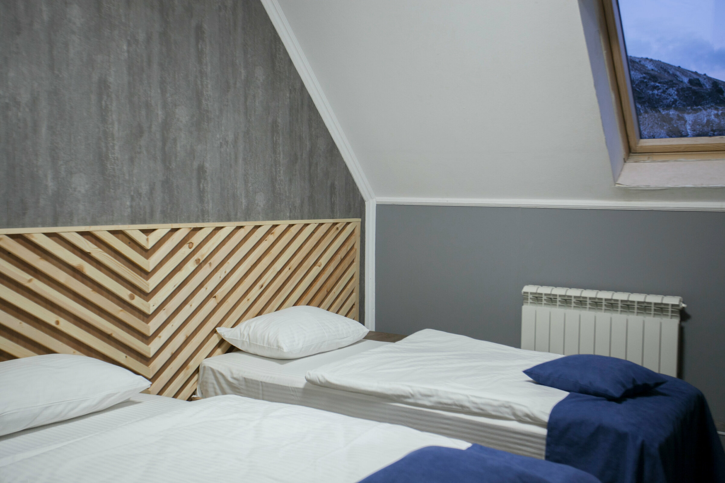 Cемейный номер с собственной ванной комнатой