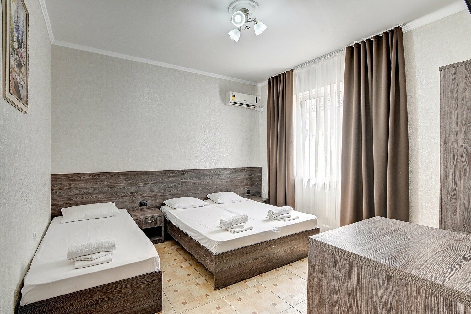 Стандартный трехместный номер