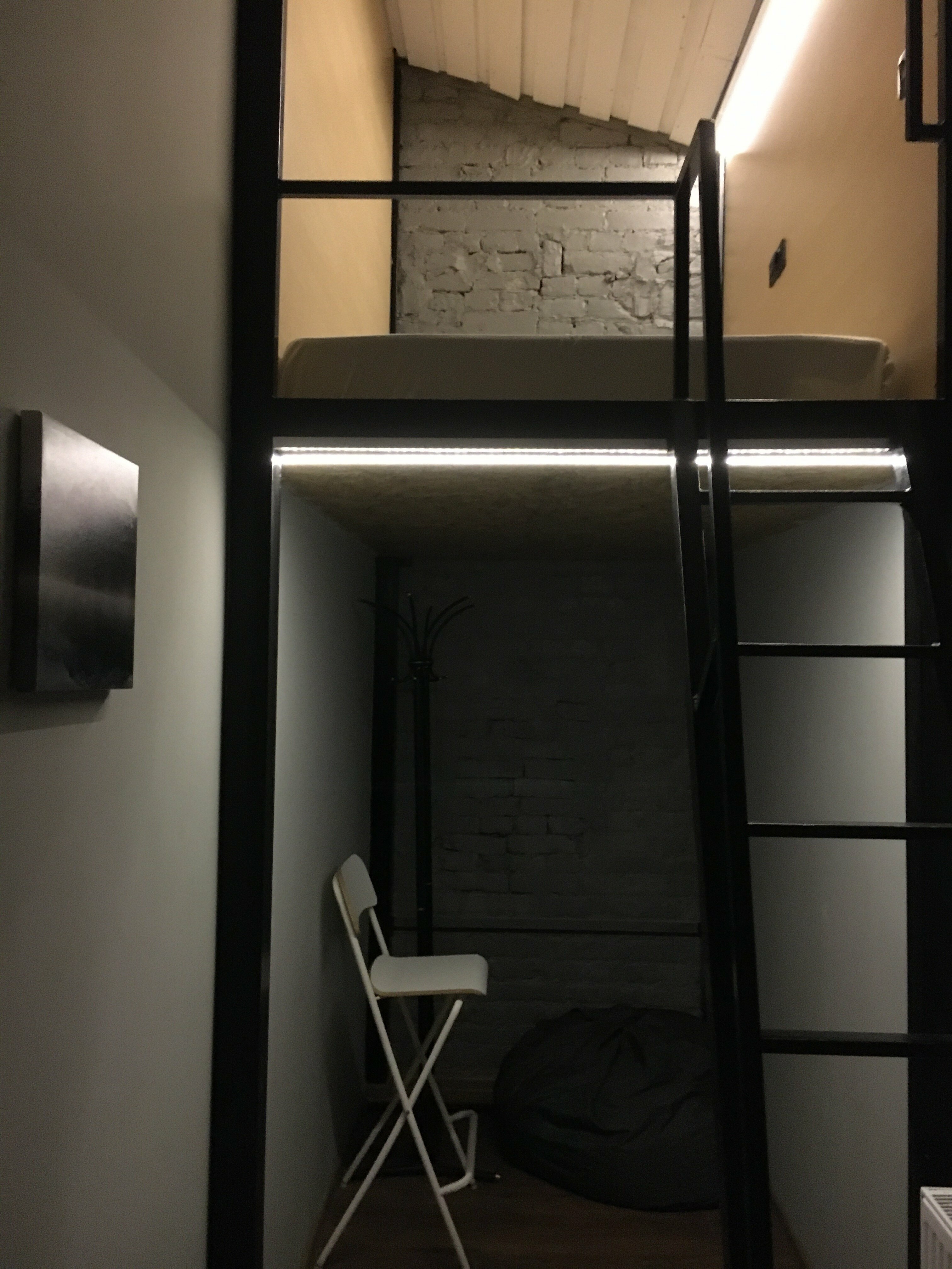 Одноместный номер с общей ванной комнатой