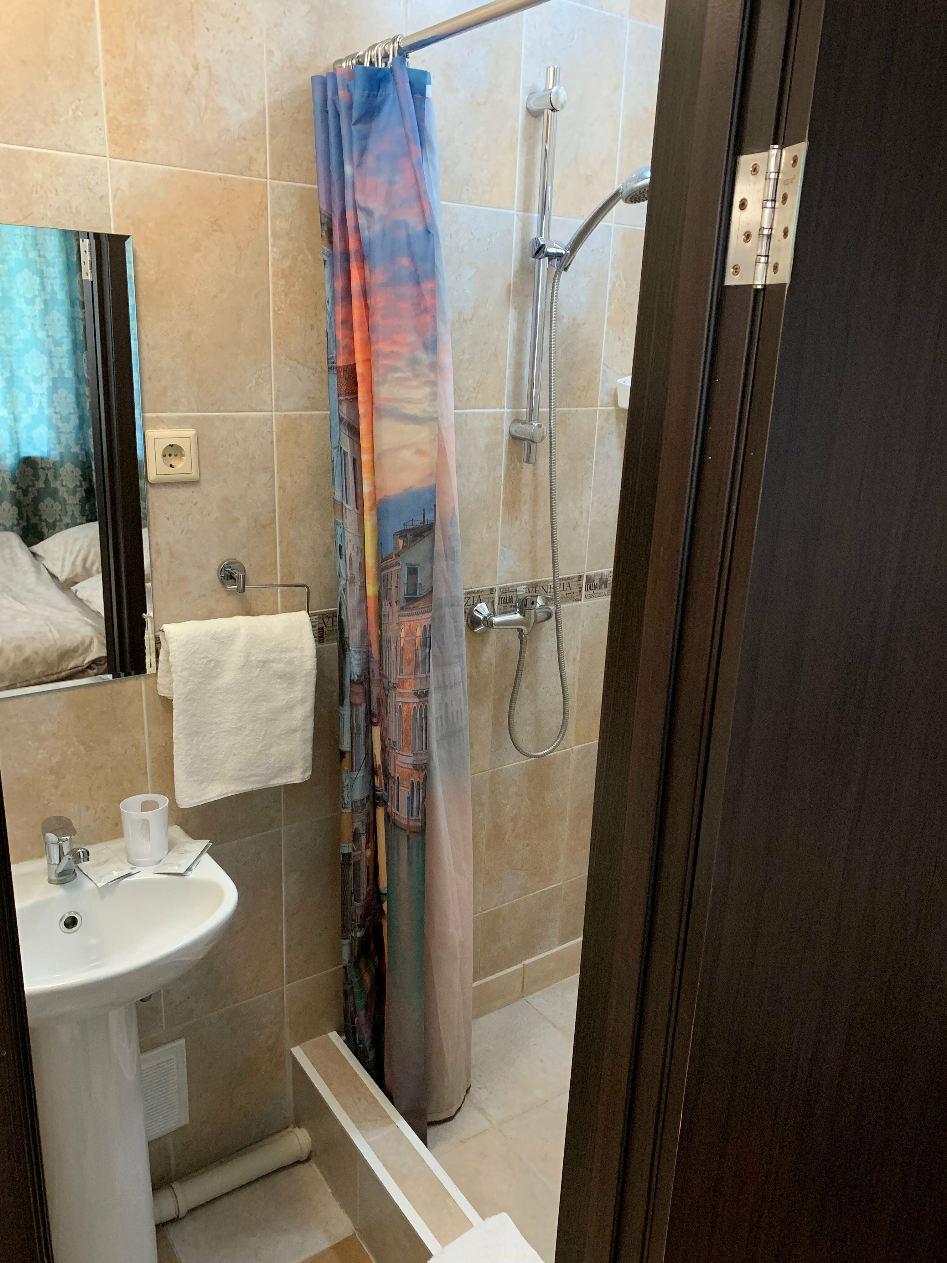 Улучшенный двухместный номер с 1 кроватью