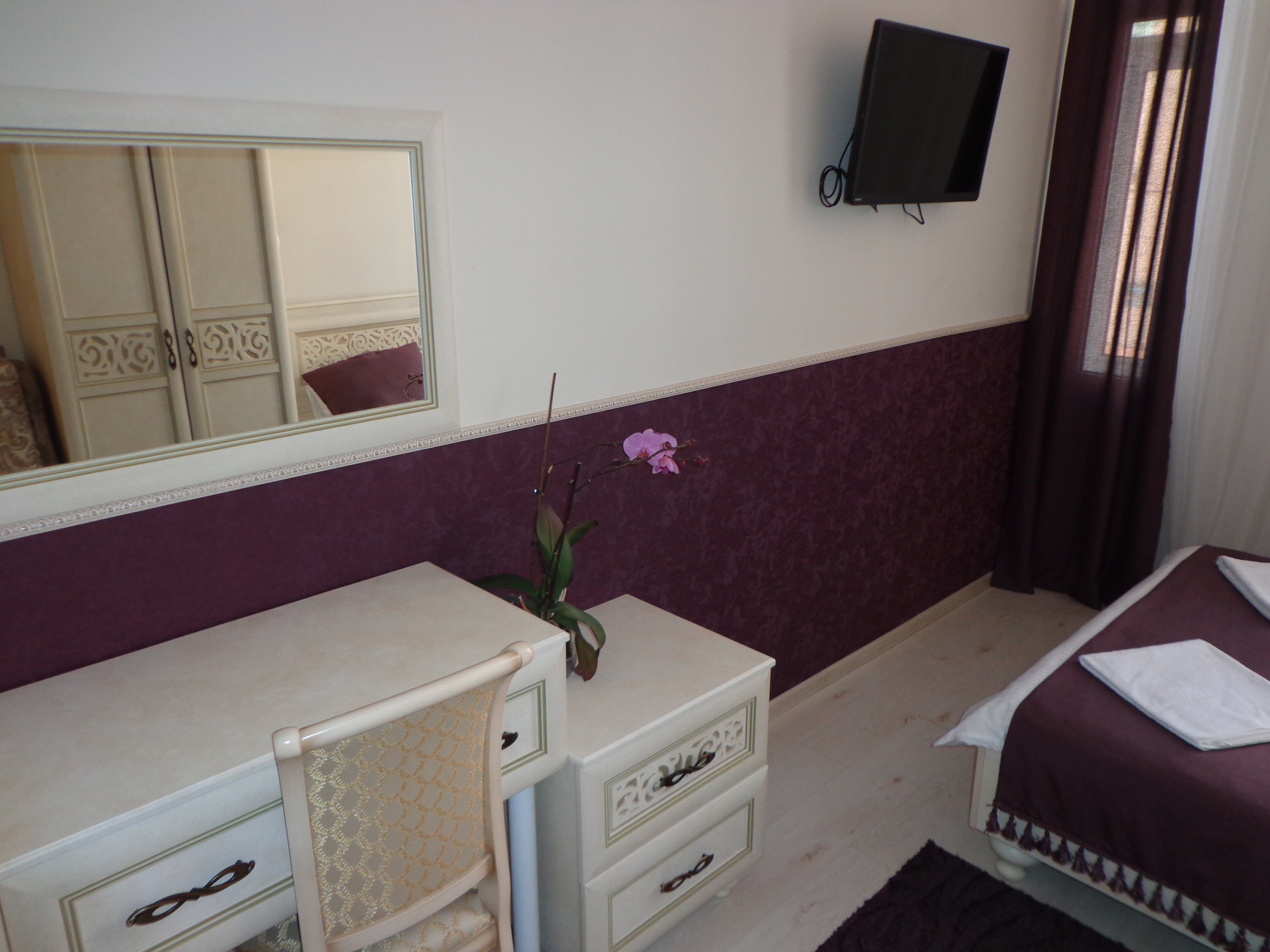 Улучшенный трехместный номер