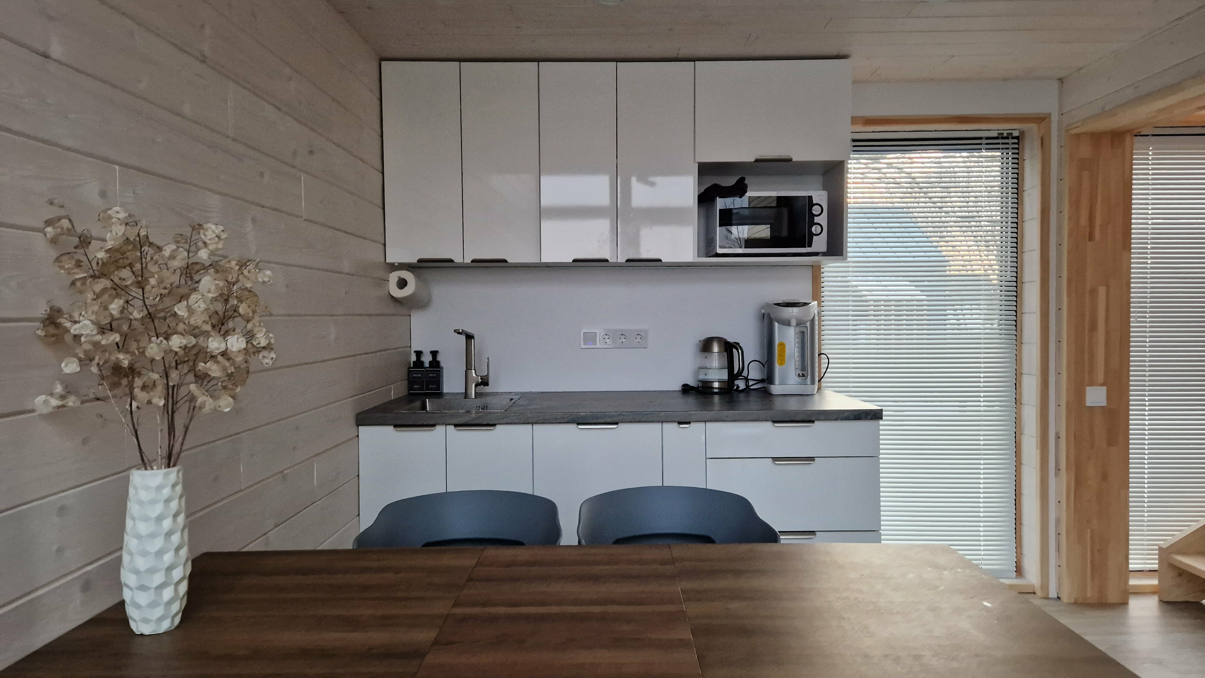 Коттедж "Маврикий" с сауной и видом на озеро