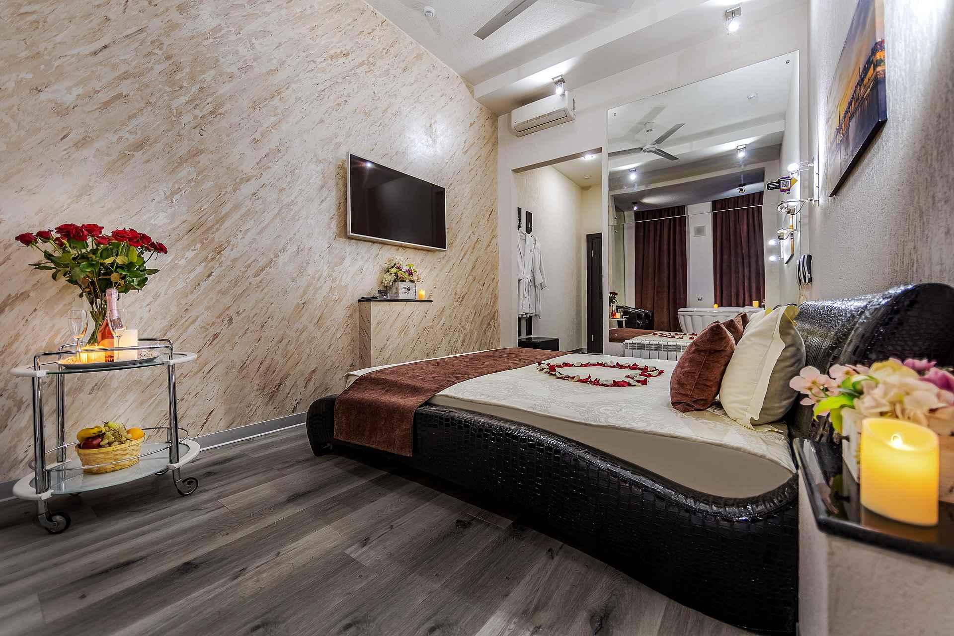 Улучшенный номер с ванной (только для взрослых)