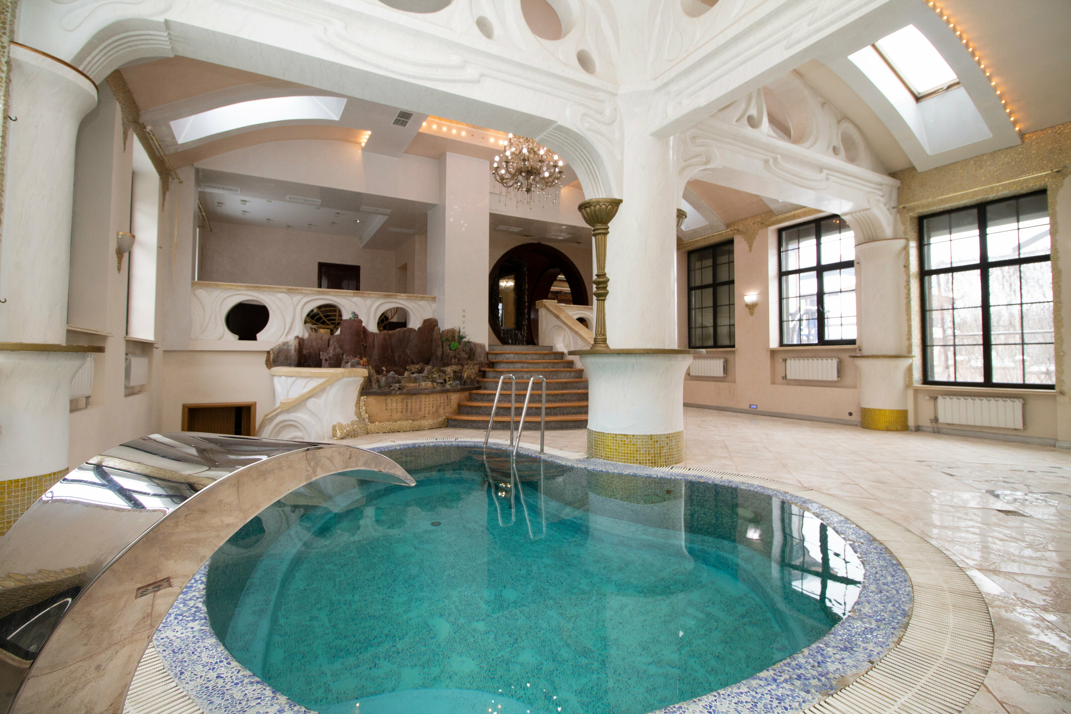 Дом с 5 спальнями