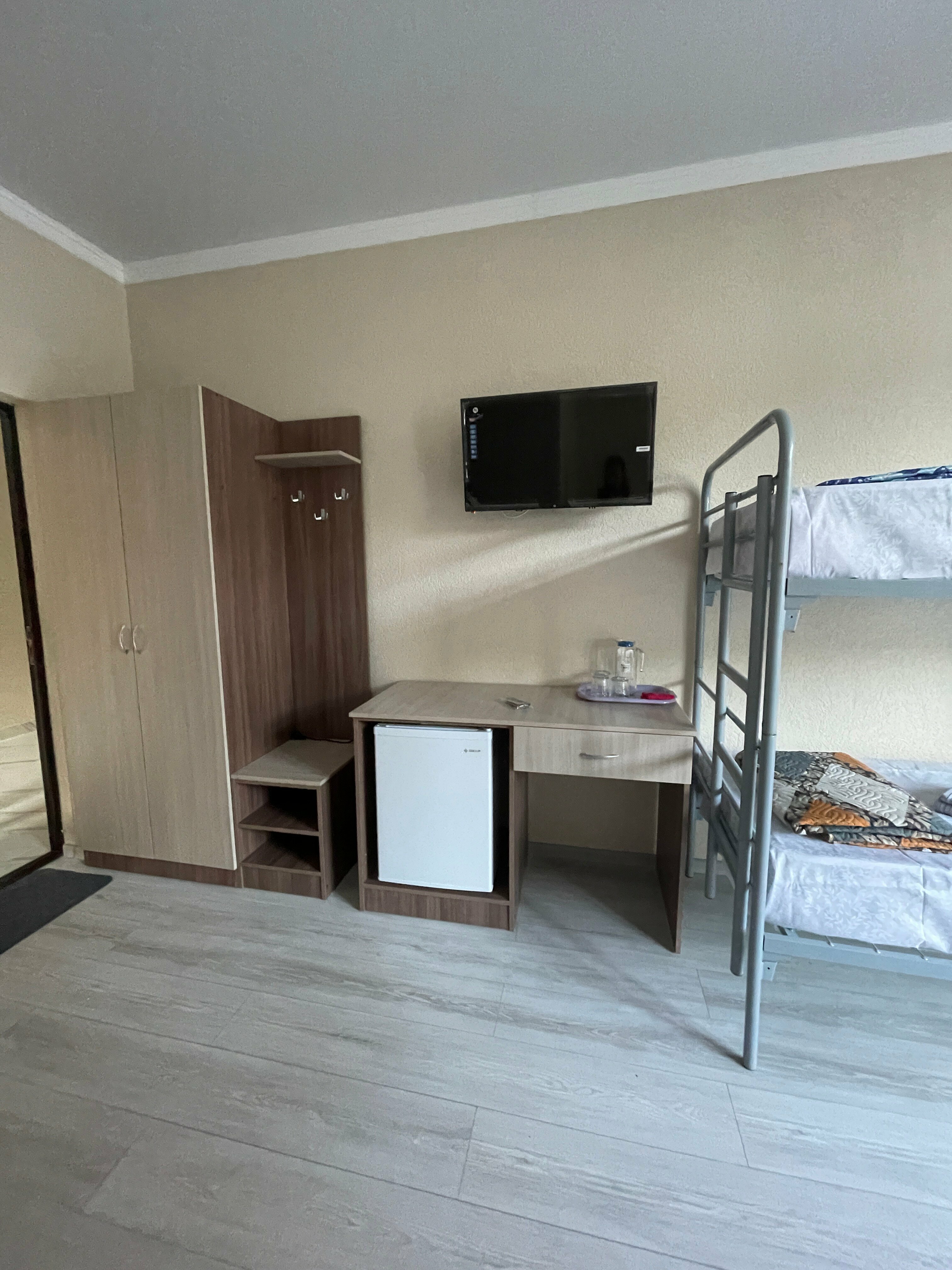 Четырехместный номер с балконом