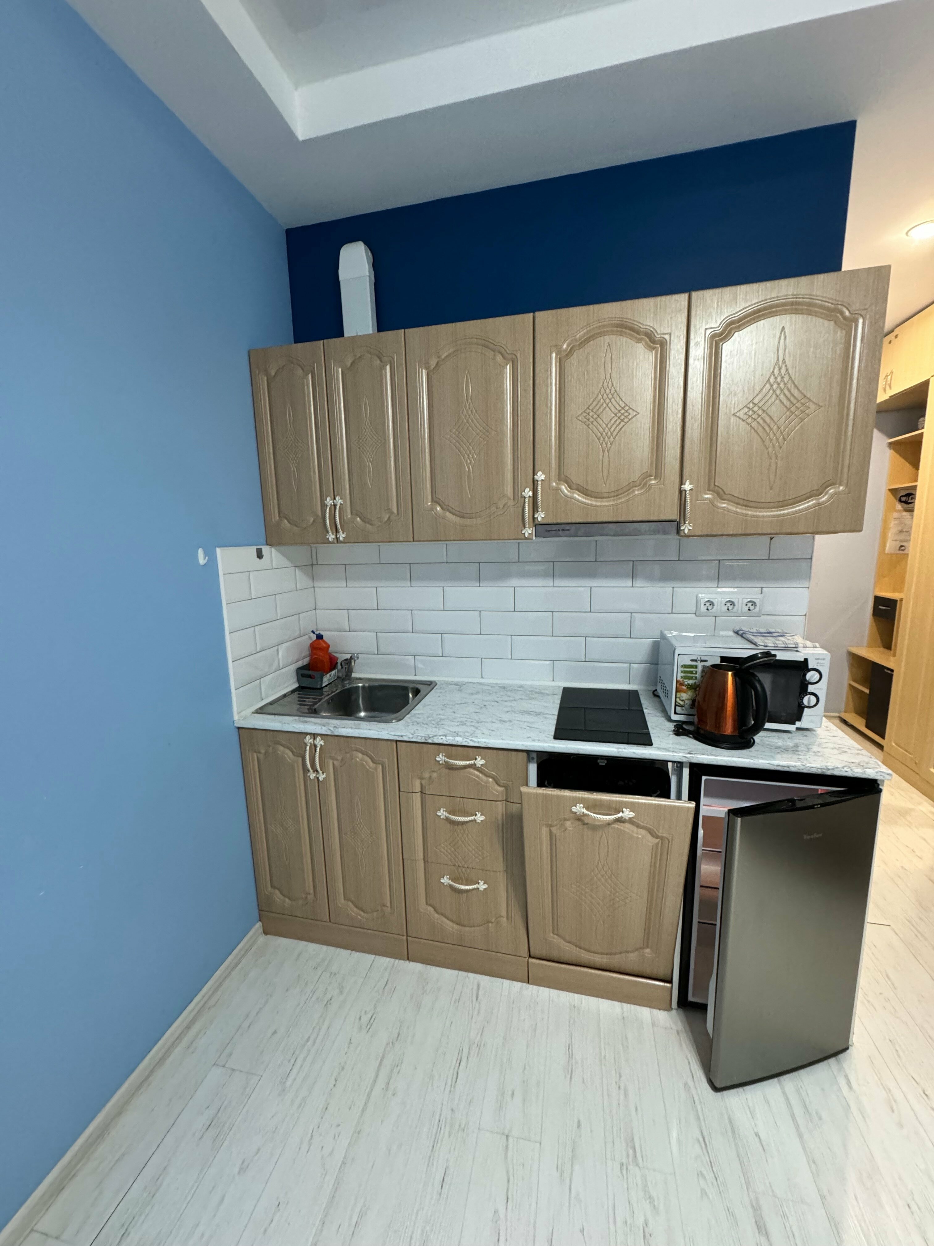 Трехместный номер с балконом