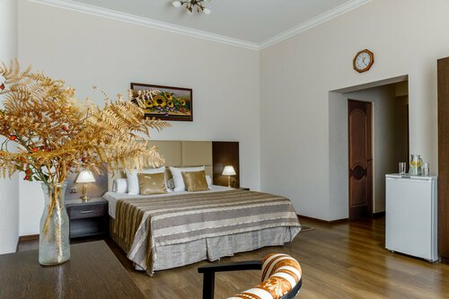 Улучшенный двухместный номер с 1 кроватью