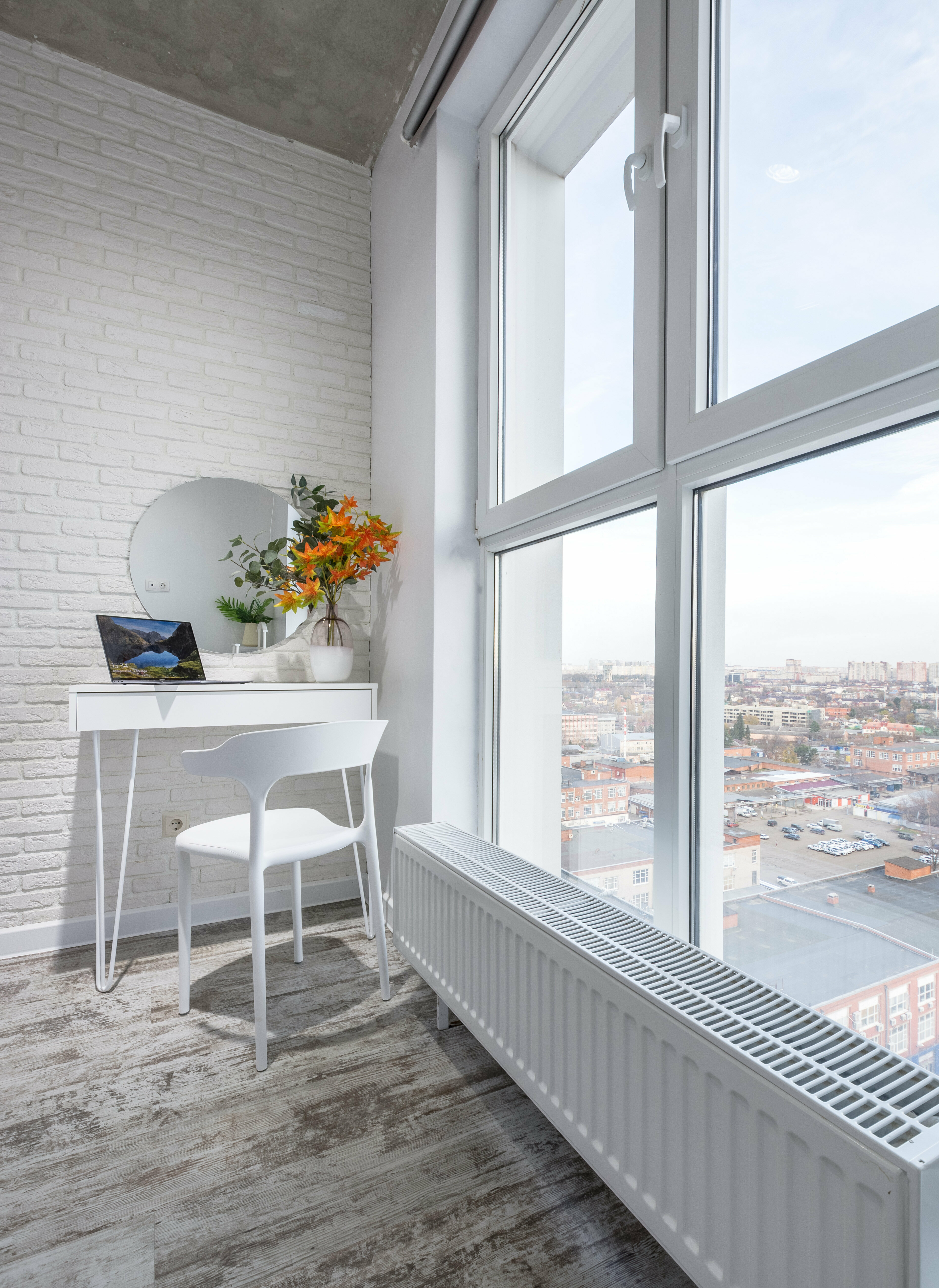 Эксклюзивный loft-апартамент с подвесной качелью в спальне — для удовольствия и красивых фото — на 18-м этаже!