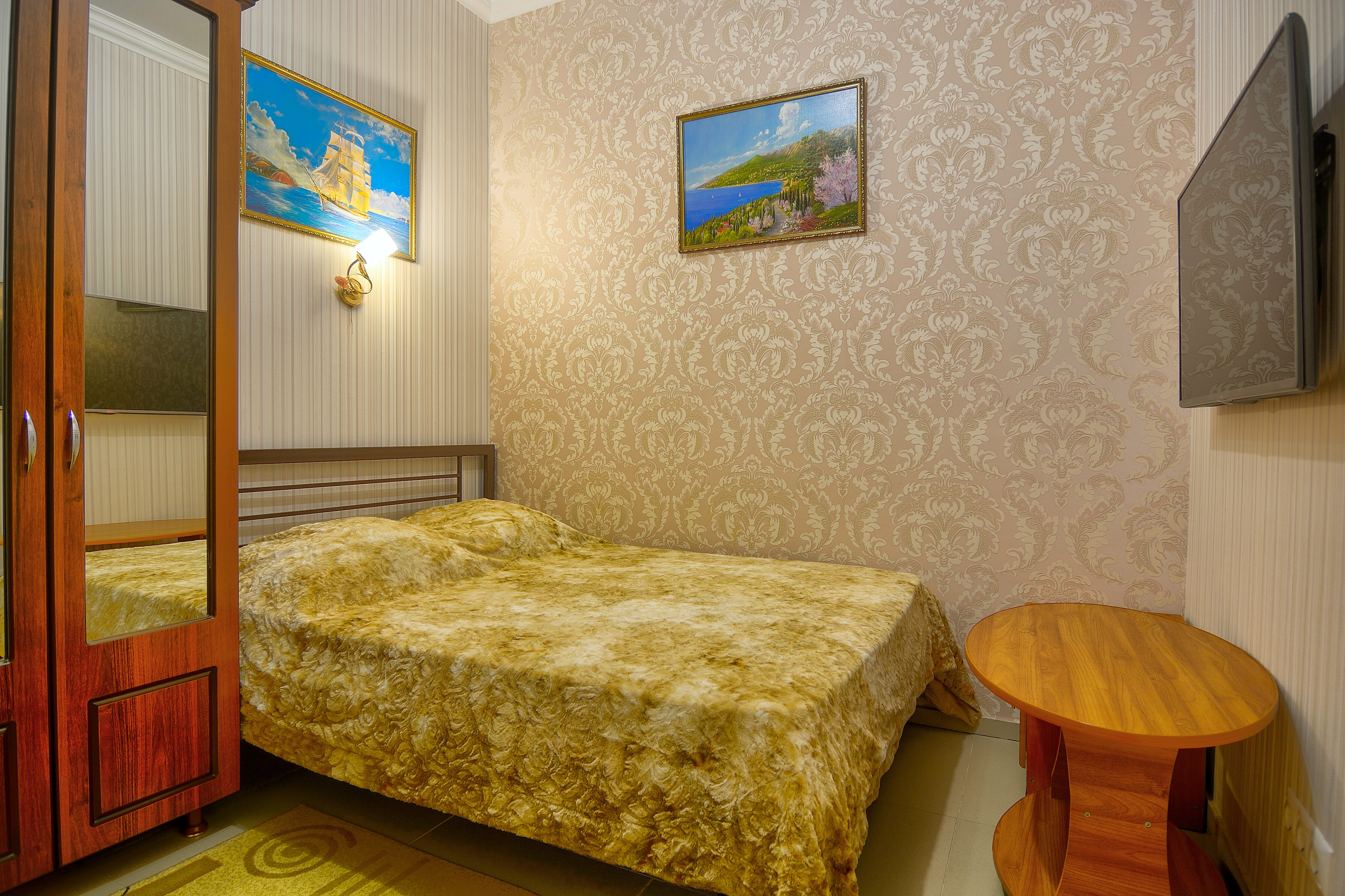 Двухместный номер эконом-класса с 1 кроватью