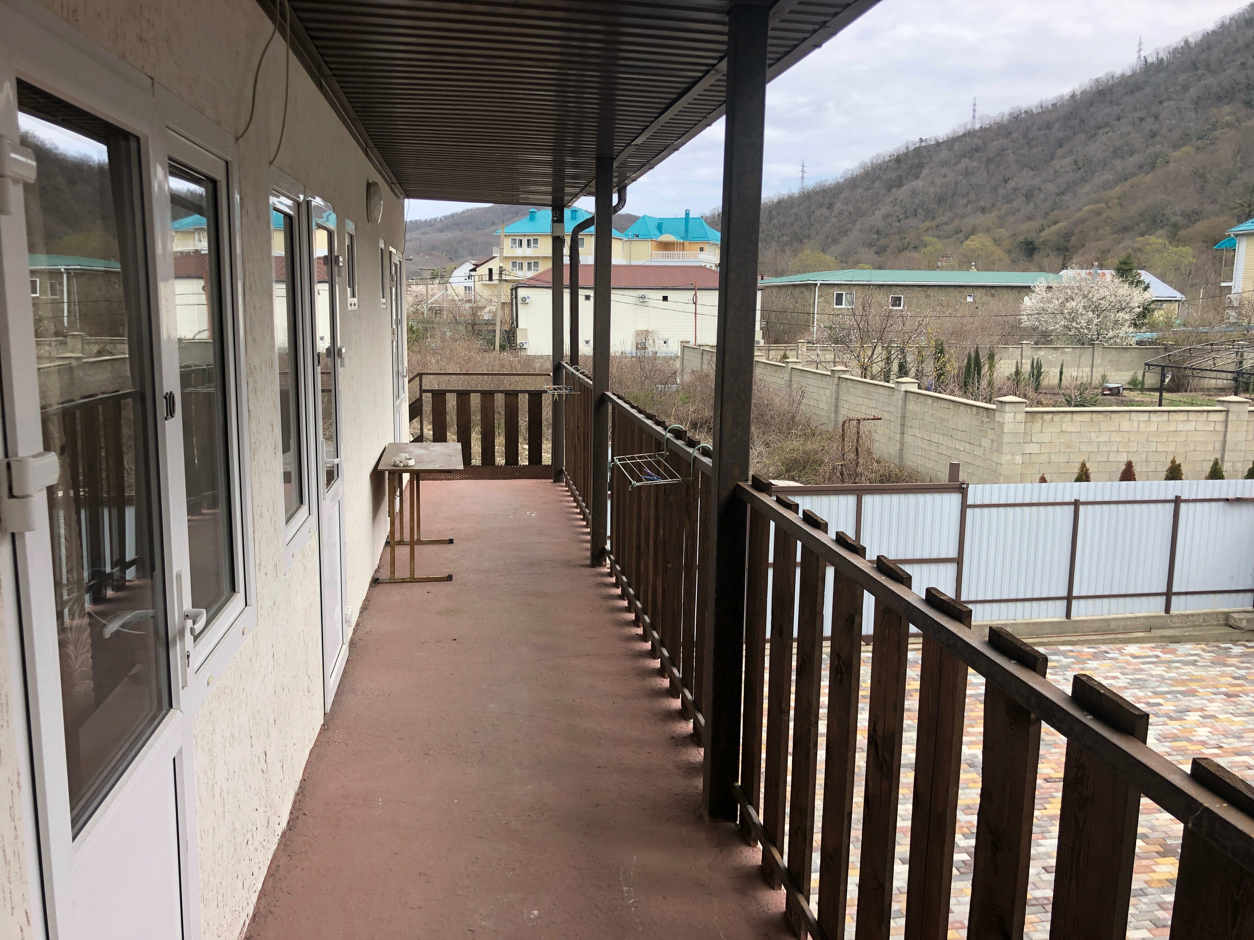 Четырехместный номер с душем