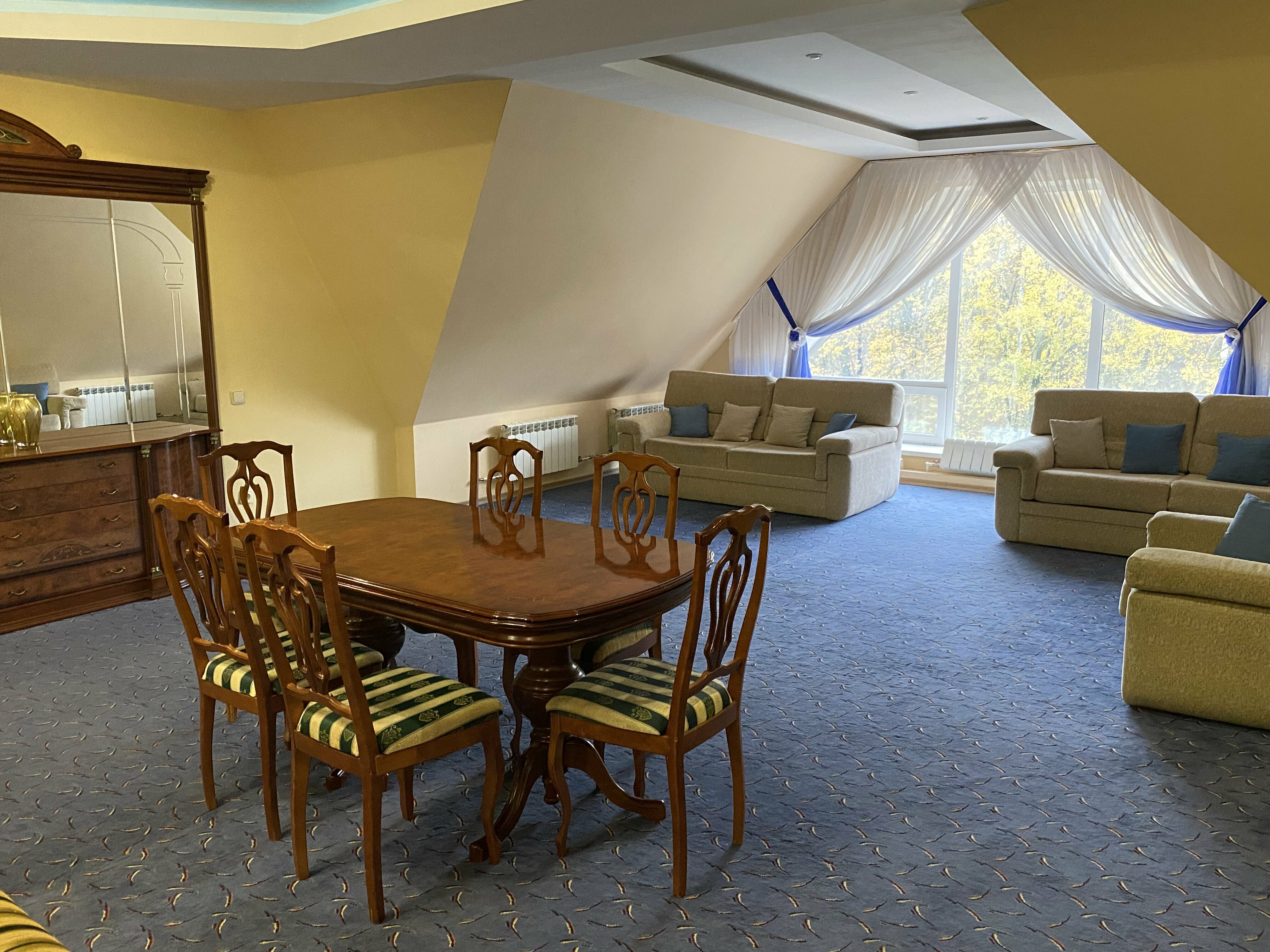 Люкс с 2 спальнями