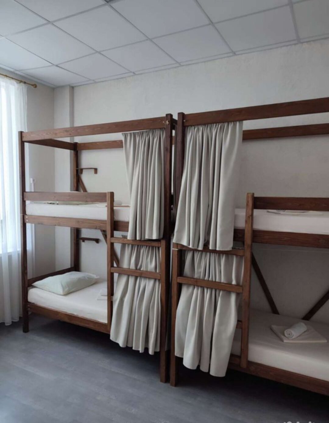 Общий номер для женщин с 6 кроватями