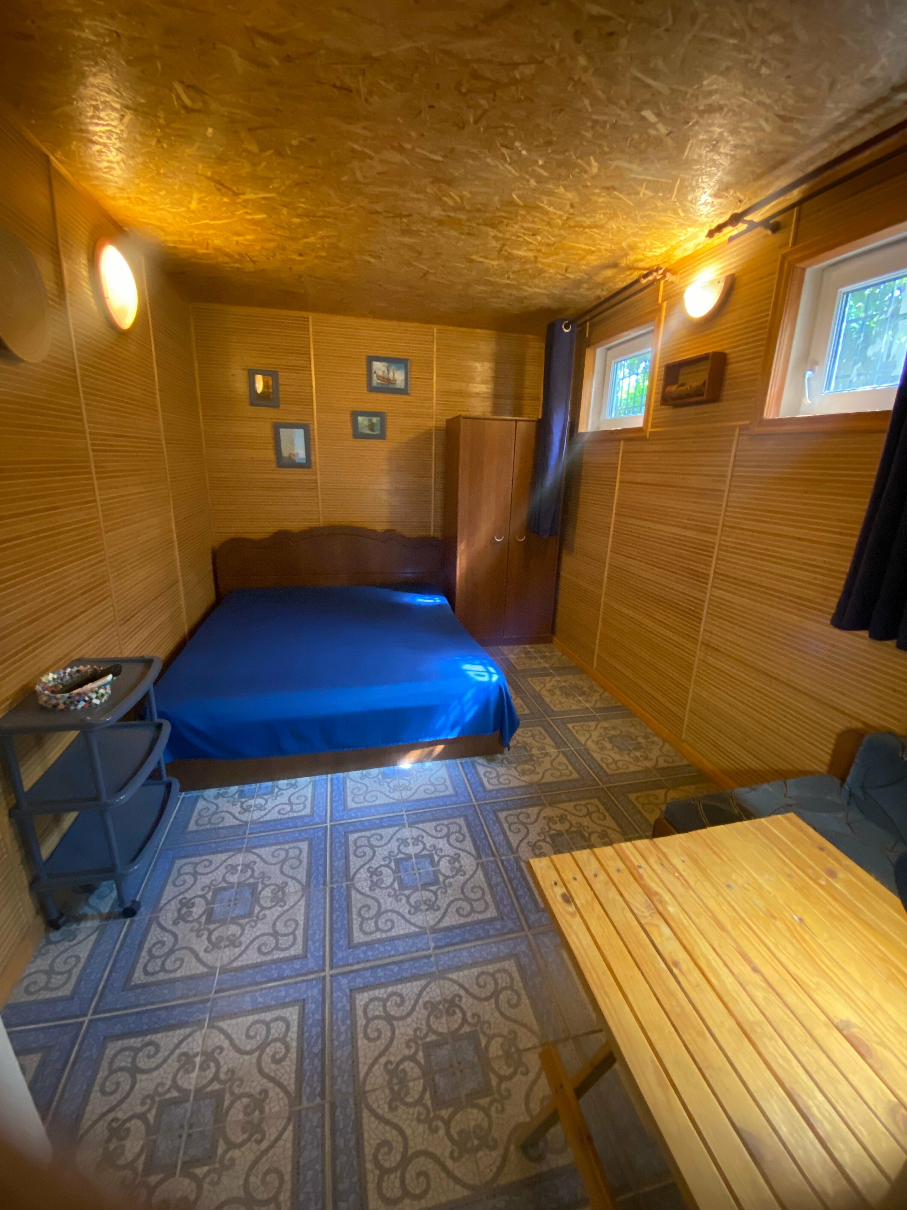 Бюджетный трехместный номер