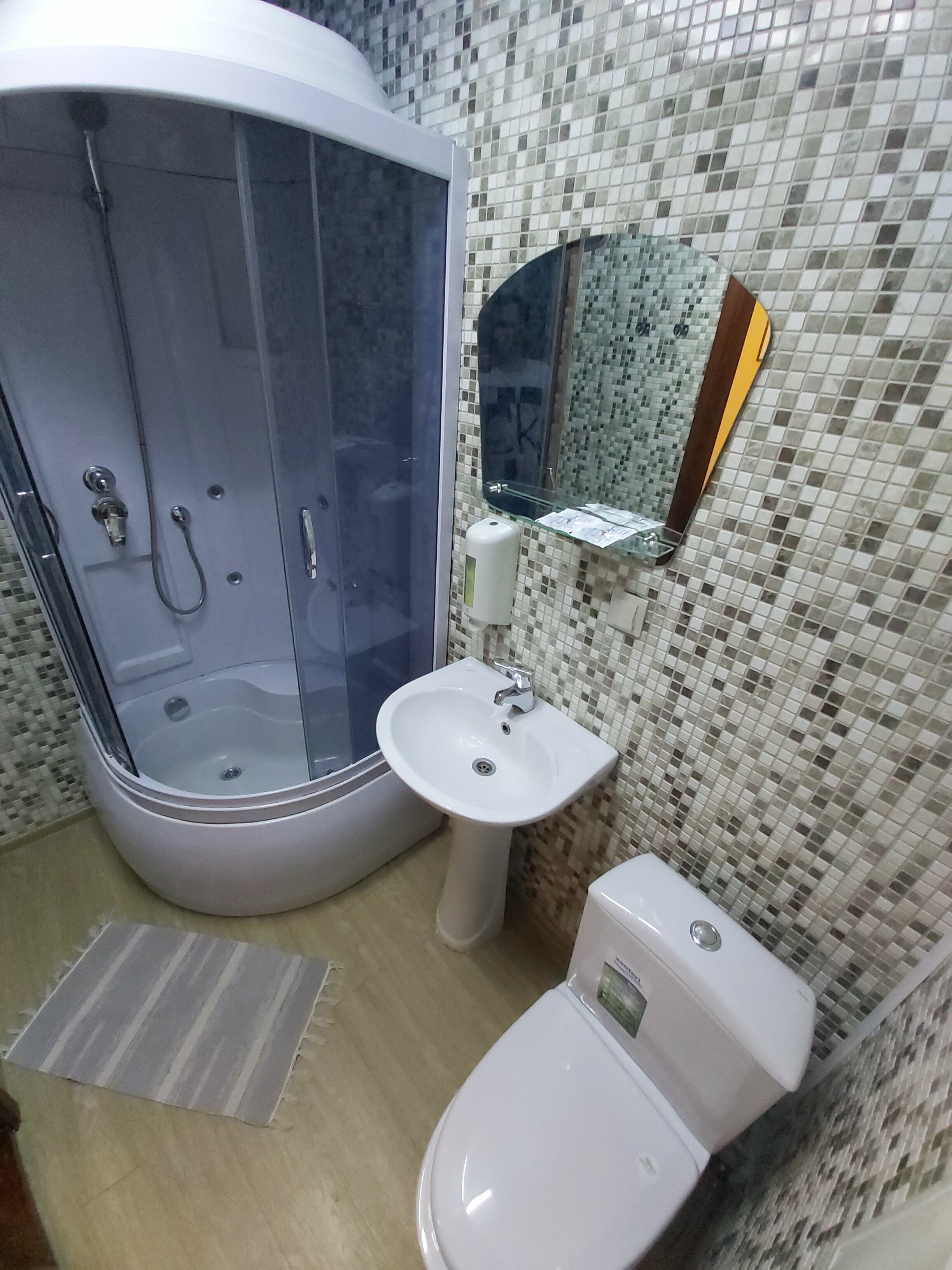 Улучшенный двухместный номер с 1 кроватью